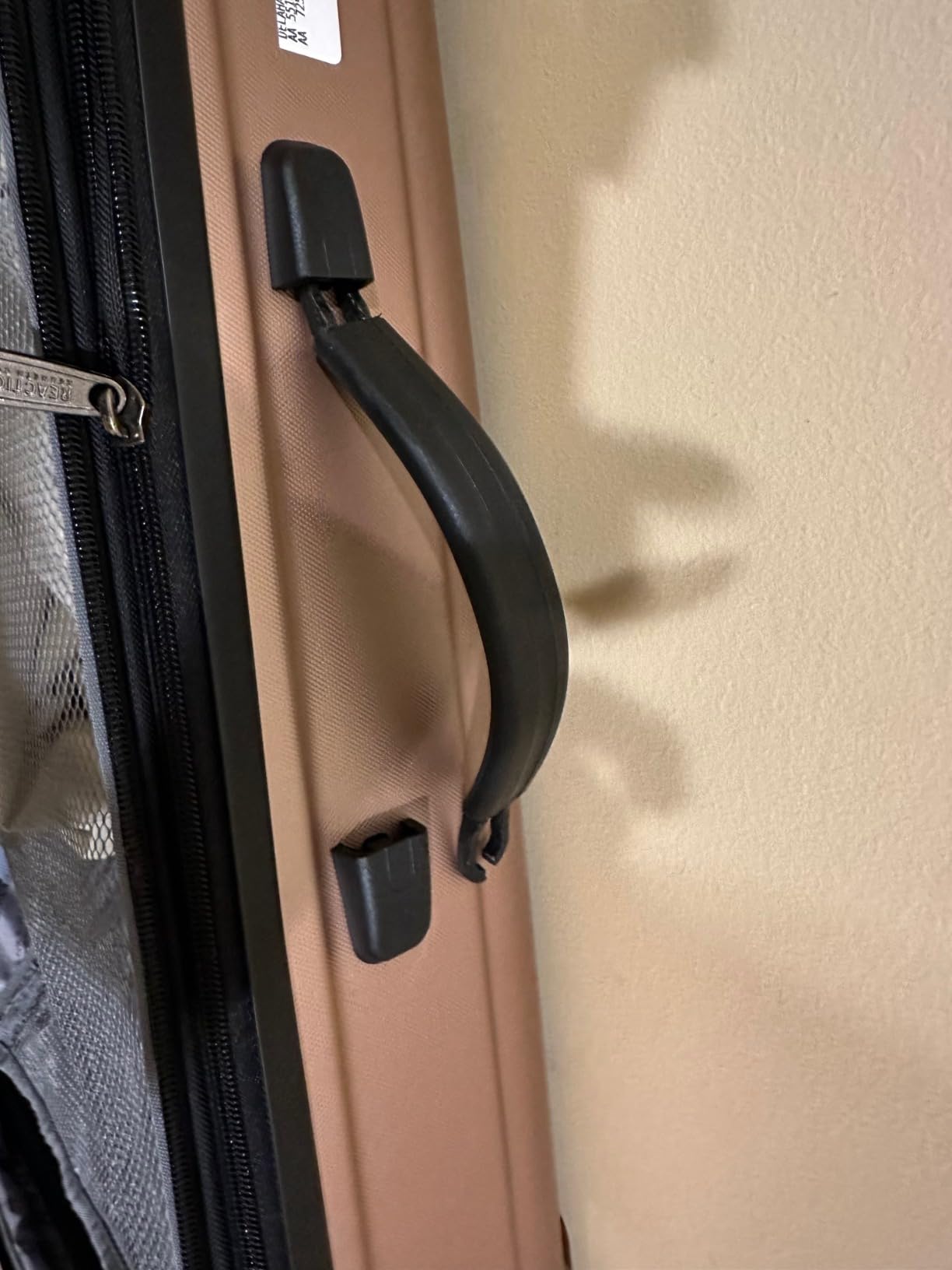 Kenneth Cole REACTION Renegade Luggage Expandable 8-Wheel Spinner Lightweight Hardside Suitcase, Seafoam, 20-Inch Carry On customer photo 2