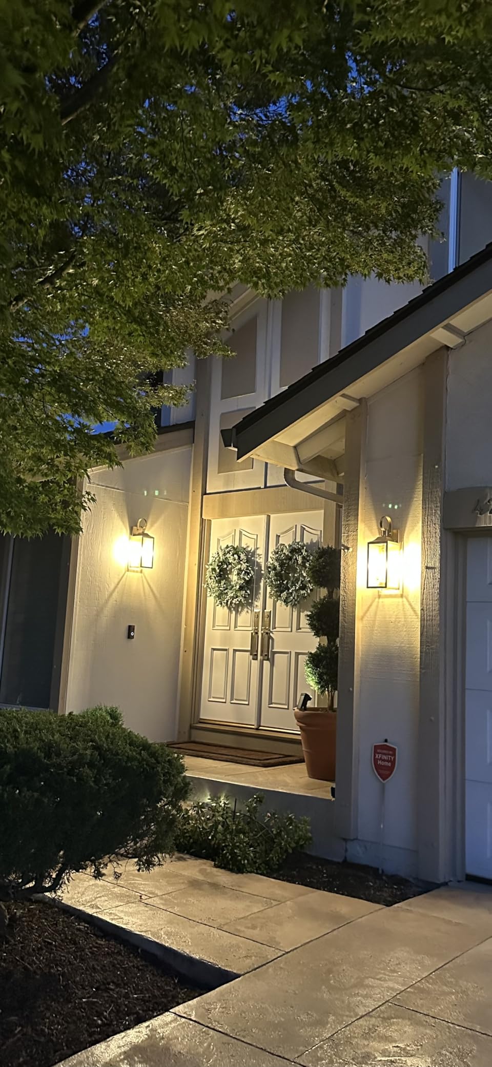 19 inch Large Outdoor Wall Lights, Modern Waterproof Exterior Lighting Fixtures, Anti-Rust Outdoor Porch Lights Wall Mount, Industrial Outdoor Light Fixture Farmhouse Outside Wall Sconces, Black, 1-Pack customer photo 2