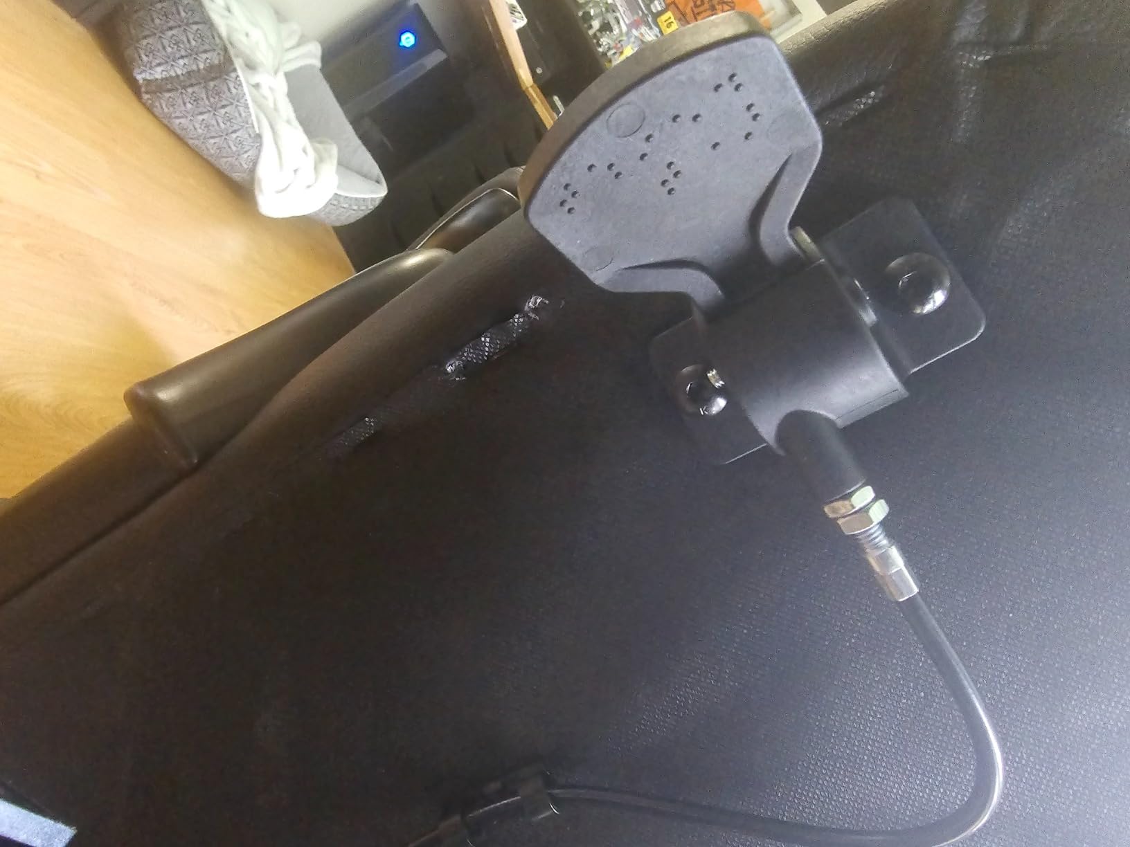 Big and Tall Office Chair, Heavy Duty Office Chair for Heavy People | High Back Executive Desk Chair with Adjustable Lumbar Support, Rubber Wheel, Pocket Spring Cushion customer photo 1