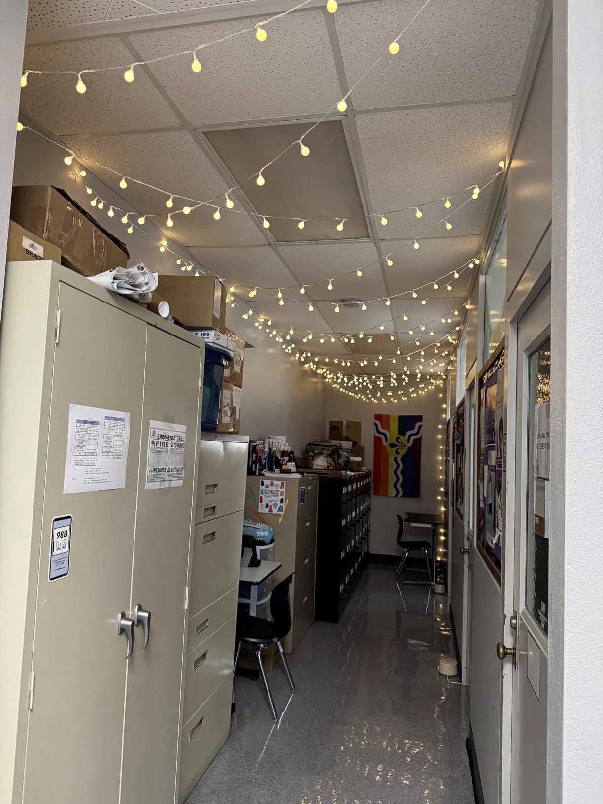 JMEXSUSS 100 LED Globe String Lights Indoor Bedroom, 33ft Connectable Warm White Plug in with Remote, 8 Modes customer photo 2