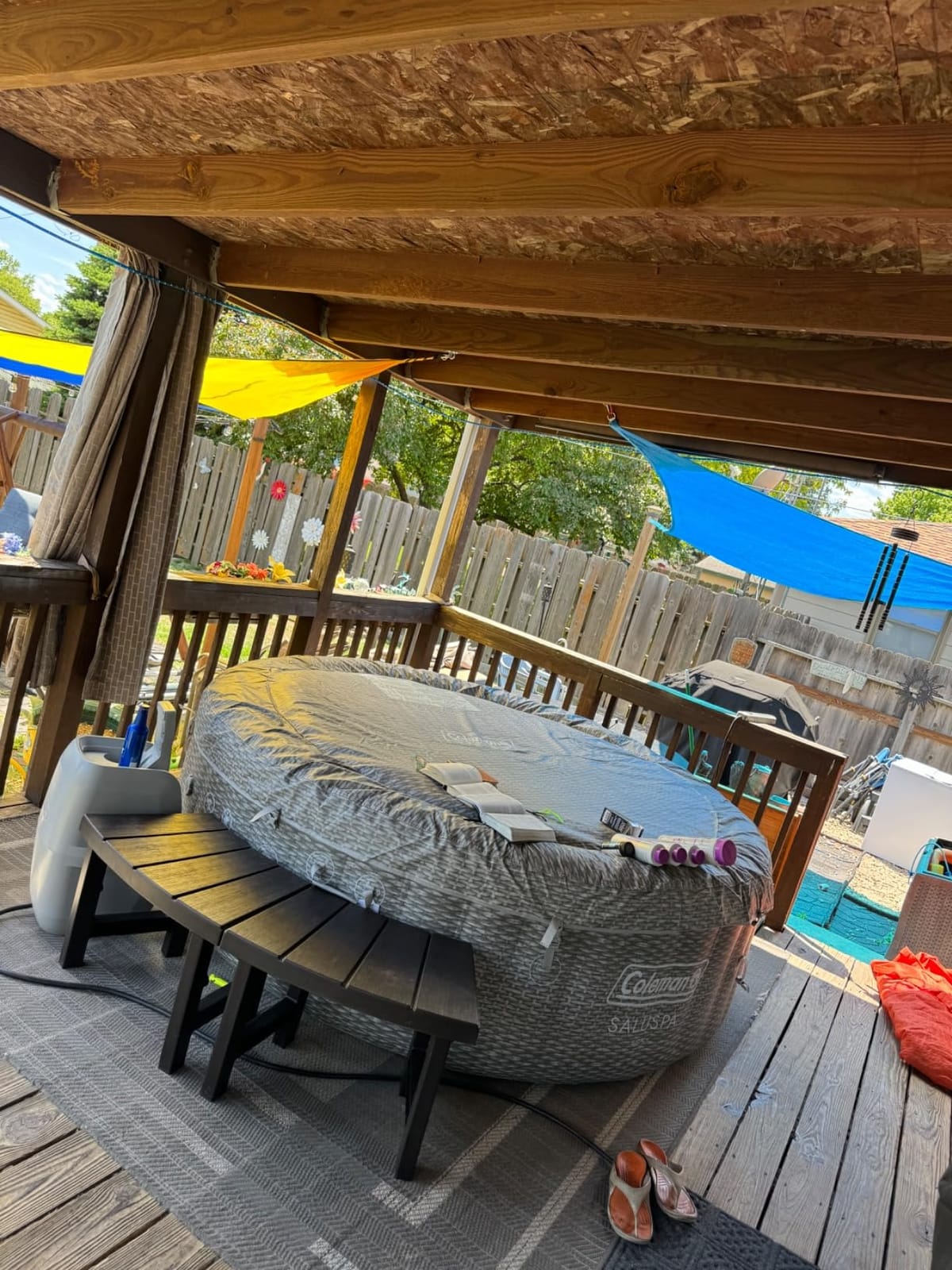 Coleman SaluSpa Sicily Energy-Efficient 5-7 Person Inflatable Hot Tub | Smart AirJet Portable Outdoor Spa, EnergySense Insulated Cover, Freeze Shield Technology, 180 Soothing Jets, 85