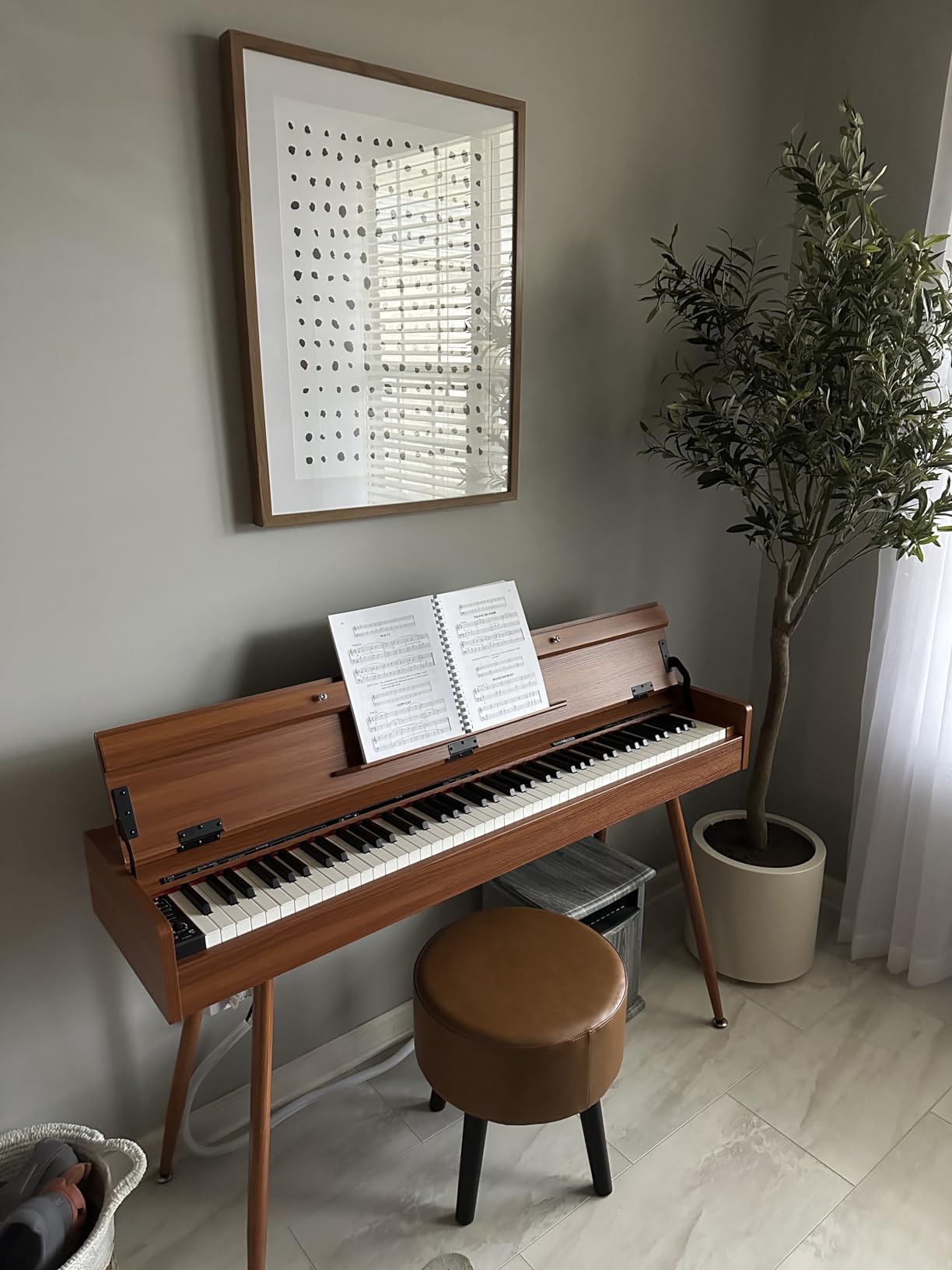 UISCOM 88 Key Weighted Home Digital Piano, Wooden Desk Keyboard, Triple-Pedal | Transforms Between Desk and Vanity, Progressive Hammer-Action Keyboard, Perfect for Beginners with MIDI Functionality, Brown customer photo 2