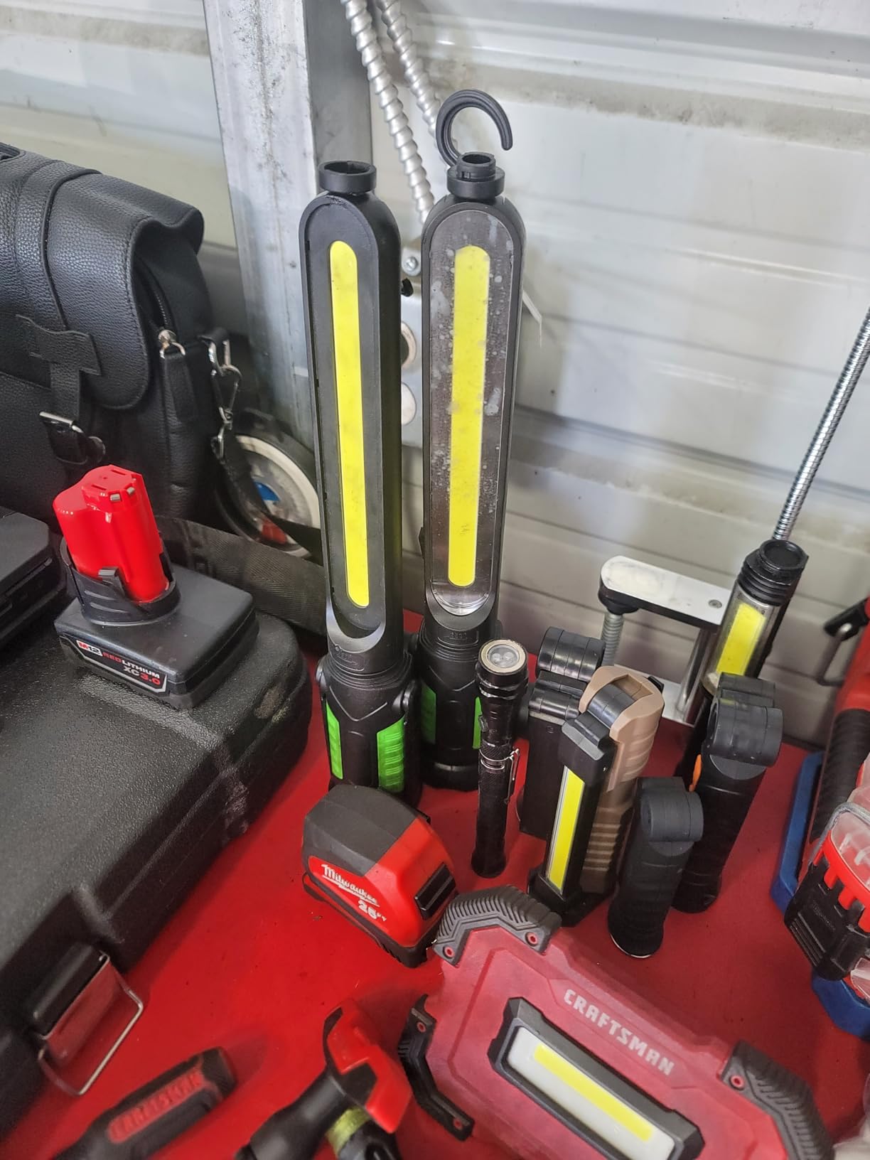 Work Light for Mechanic, 2400LM LED, 4400mAh Rechargeable, Magnetic, Underhood Work Light with Hooks for Car Repairing/Inspection/Garage/Workshop/Emergency customer photo 1