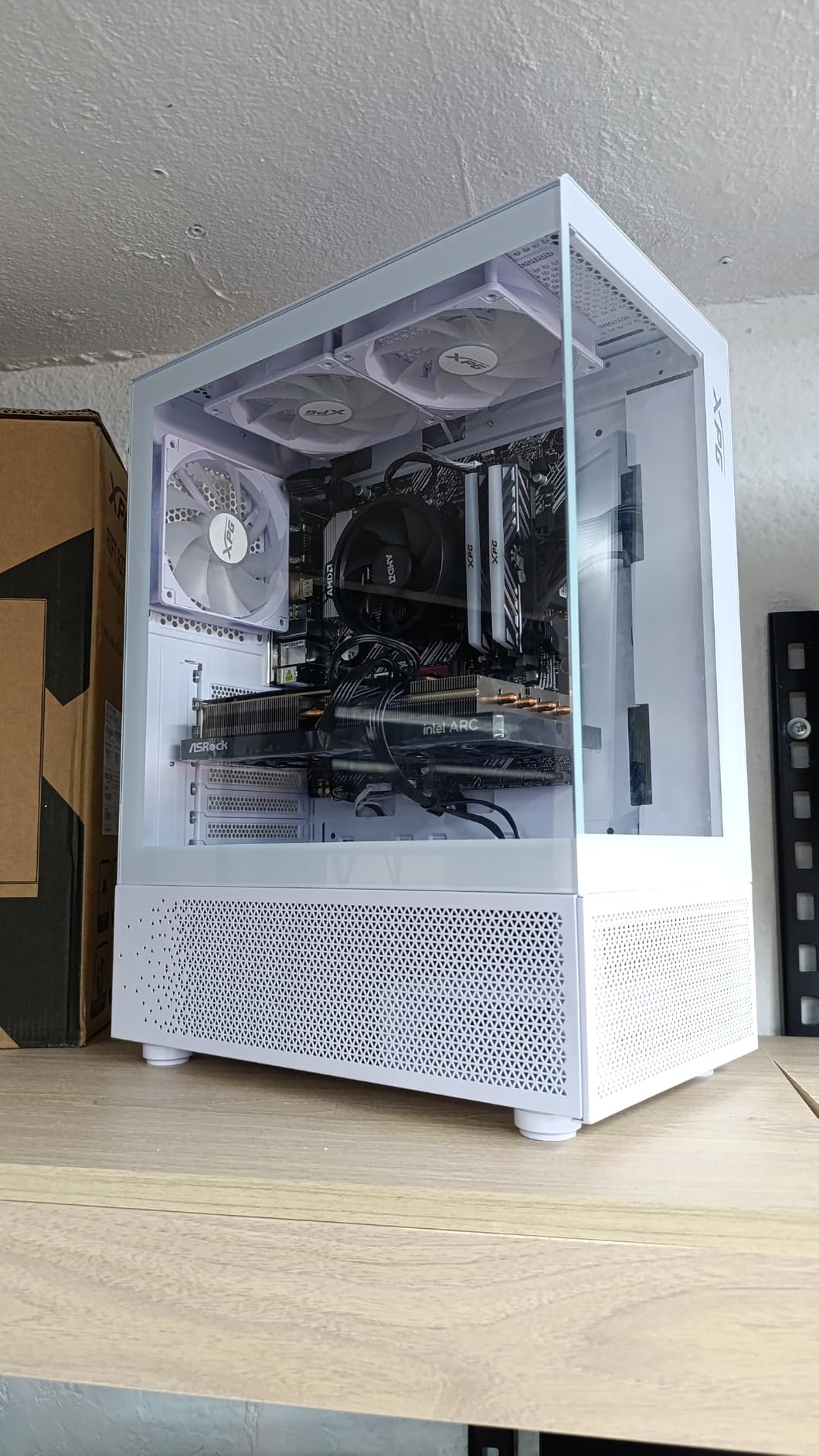 ASRock Intel Arc A580 Challenger 8GB OC Graphics Card, Intel Xe HPG Architecture, 8GB GDDR6, PCIe 4.0, Dual Fans, 0dB Silent Cooling, DisplayPort 2.0 customer photo 2