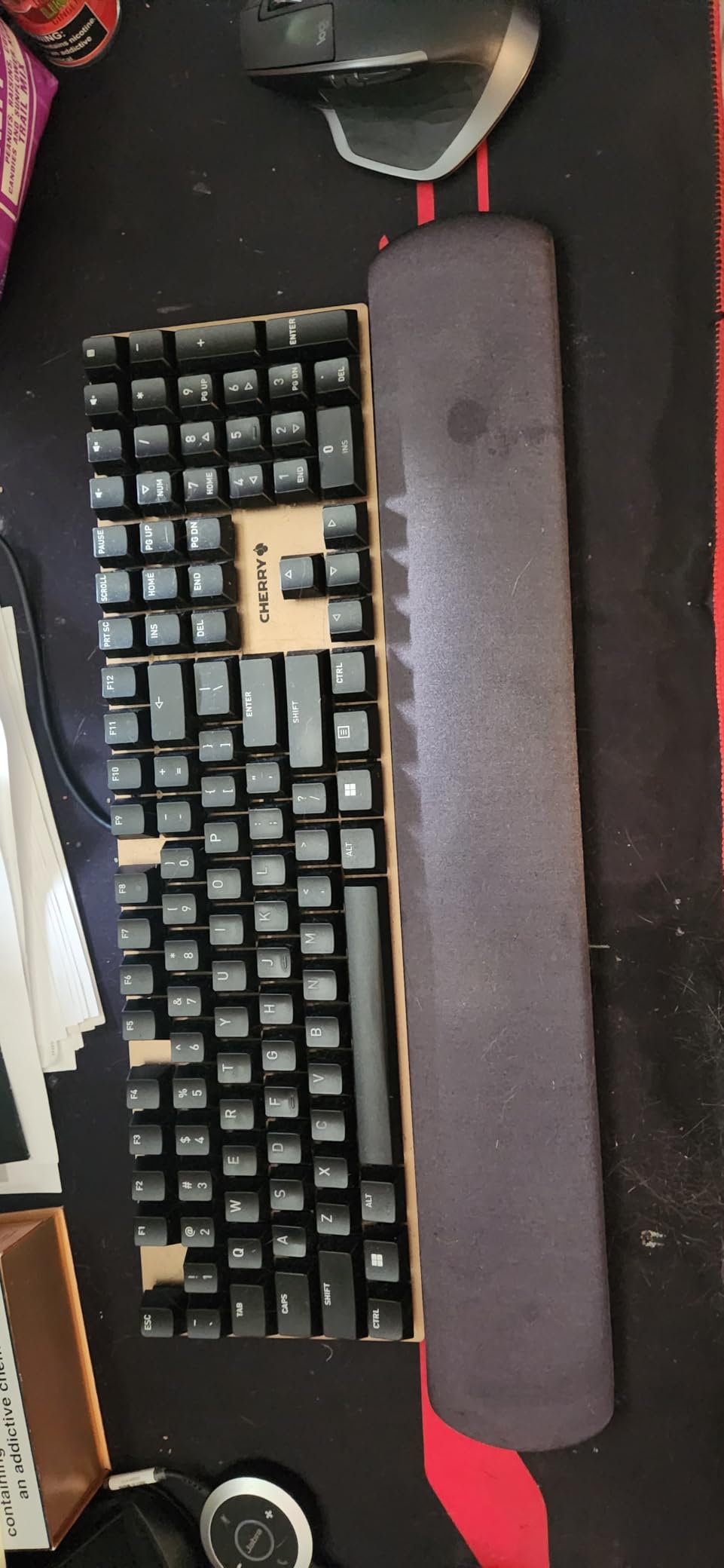 Cherry KC 200 MX, Wired Mechanical Office Keyboard, Modern Design with Elegant Aluminum Surface, USB-A Connection, MX2A Brown Switches, Black/Bronze customer photo 2