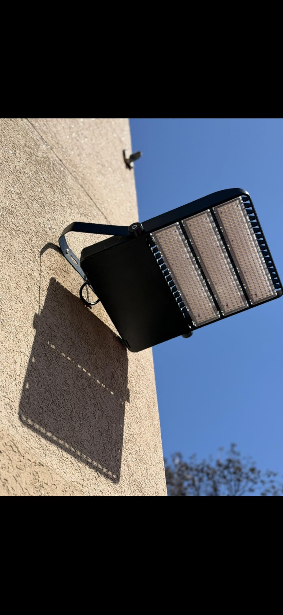 52200LM LED Stadium Flood Light Commercial Eqv 2400W 2Pack | Super Bright 145LM/W 5500K 360W LED Arena Light Outdoor 85-277V IP65 Waterproof Backyard Wall Yoke Mount Large Area Fixture customer photo 1