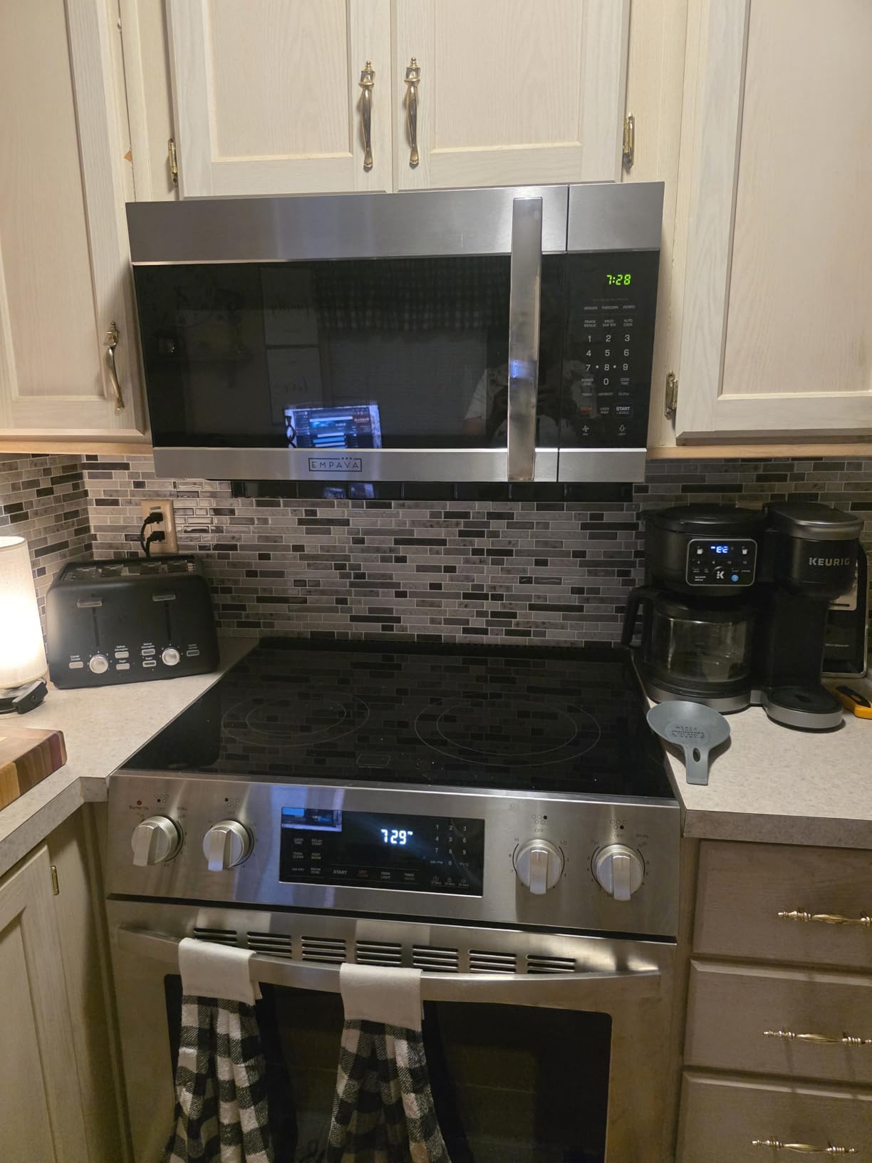 Empava 1.7 Cu.Ft. Over-the-Range Microwave, 1000W, Silver, EMPV-30OTR01 customer photo 1