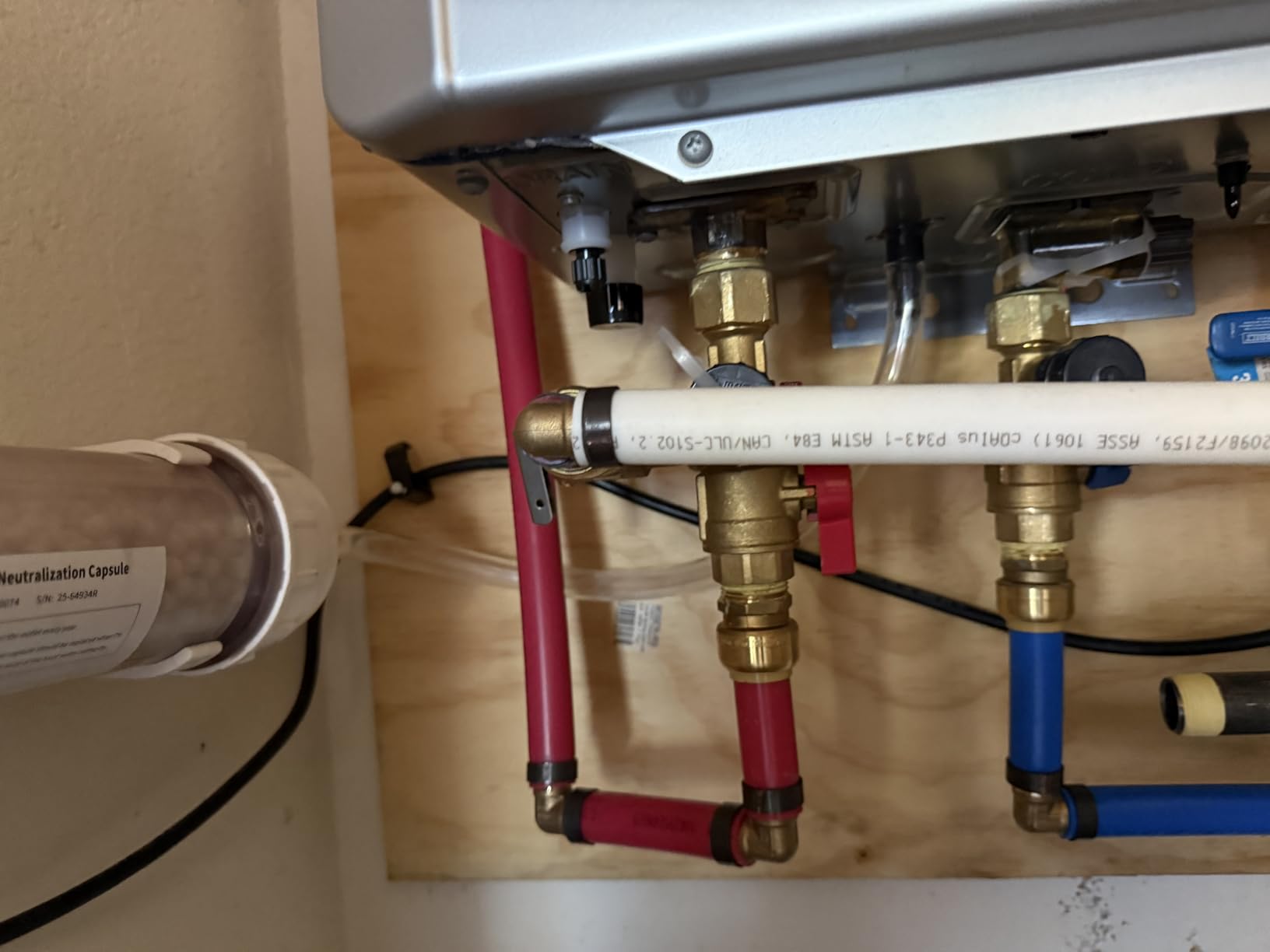 Rinnai RXP199iN Condensing Smart Sense Tankless Water Heater | 11.1 GPM, 199k BTU, Built-In Recirculation Reduces Hot Water Wait, Indoor/Outdoor Install, NG or Propane, Endless Hot Water customer photo 2