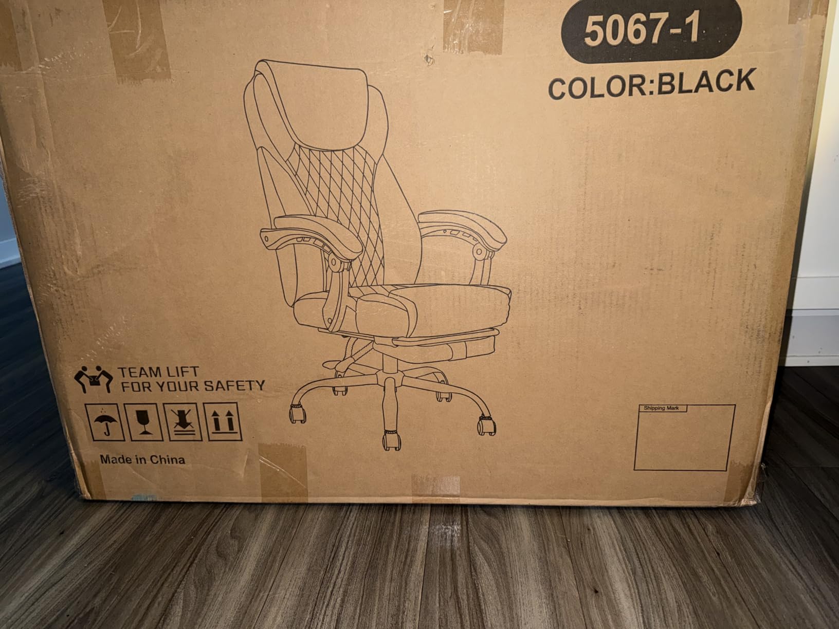 amseatec Big and Tall Office Chair with Footrest, Ergonomic Leather High Back Computer Chair Infinite Lock Reclining 90-135, 20 Spring Packs, 300lbs Executive Desk Chair for Home Office (Black) customer photo 2