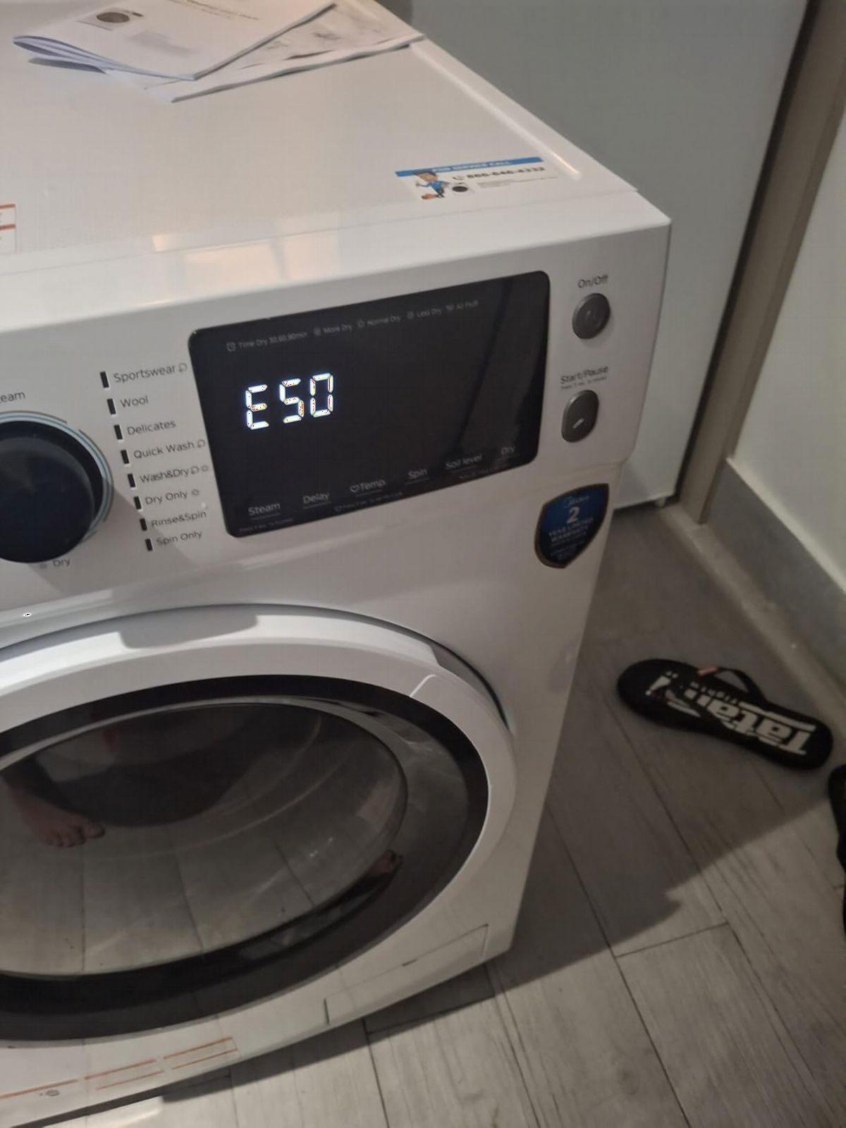 Midea 24 Inch All-in-One Front Load Washer Dryer Combo, 2.7 Cu.ft 26lbs Ventless Full-Automatic Washing Machine with Steam Care, Overnight Dry, 1400 RPM 16 Wash Cycles, White customer photo 2