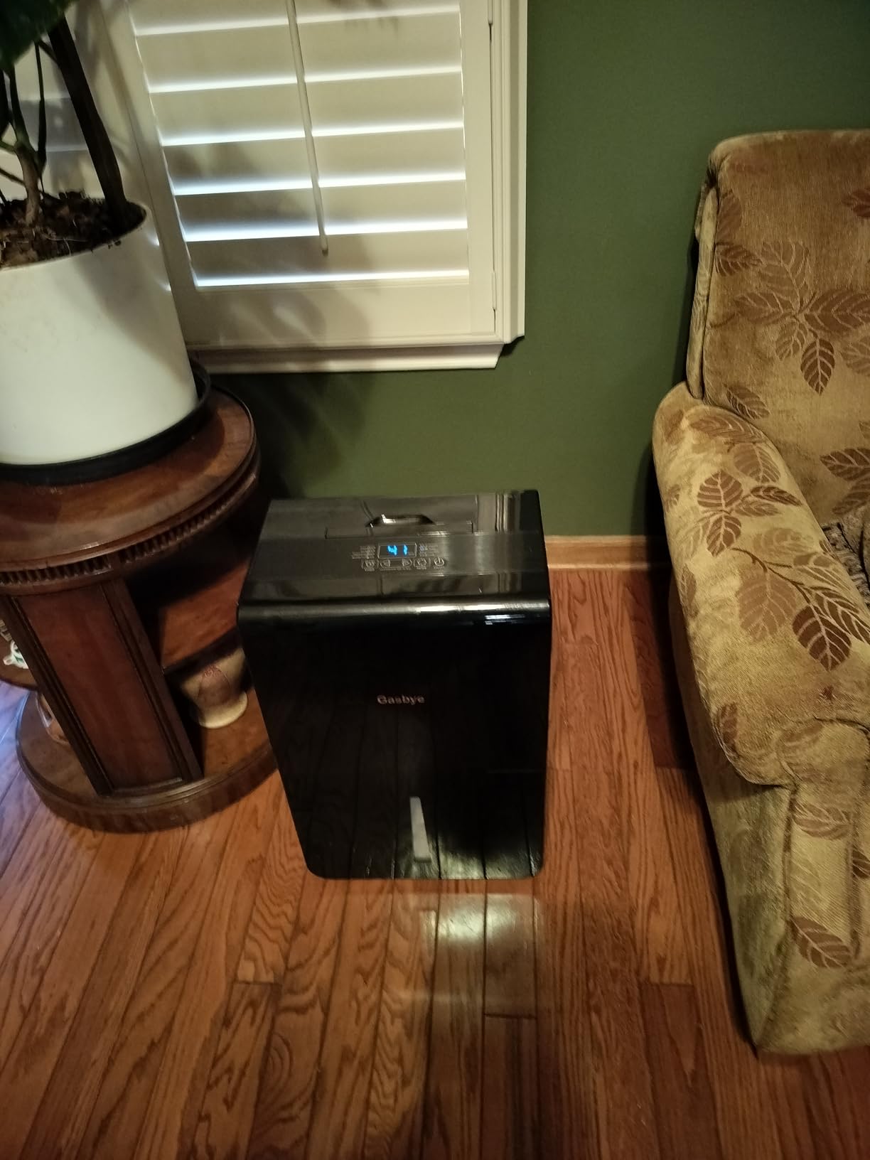 4500 Sq.Ft. 2026 Energy Star Dehumidifier for Basement & Large Rooms with Drain Hose, Max 115 Pints/Day | 45dB Quiet Compressor | 1.7 Gal Water Tank | Auto Shut-Off & Restart, Black customer photo 2