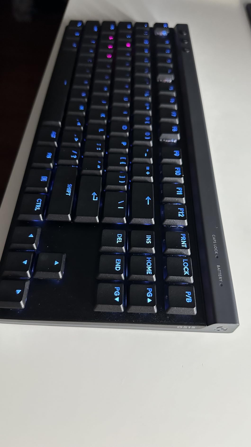 Logitech G515 Lightspeed TKL Low Profile Wireless Gaming Keyboard, LIGHTSYNC RGB, Thin Tenkeyless Design, Double-Shot PBT Keycaps, Linear (Red) Mechanical Switches - Black customer photo 1
