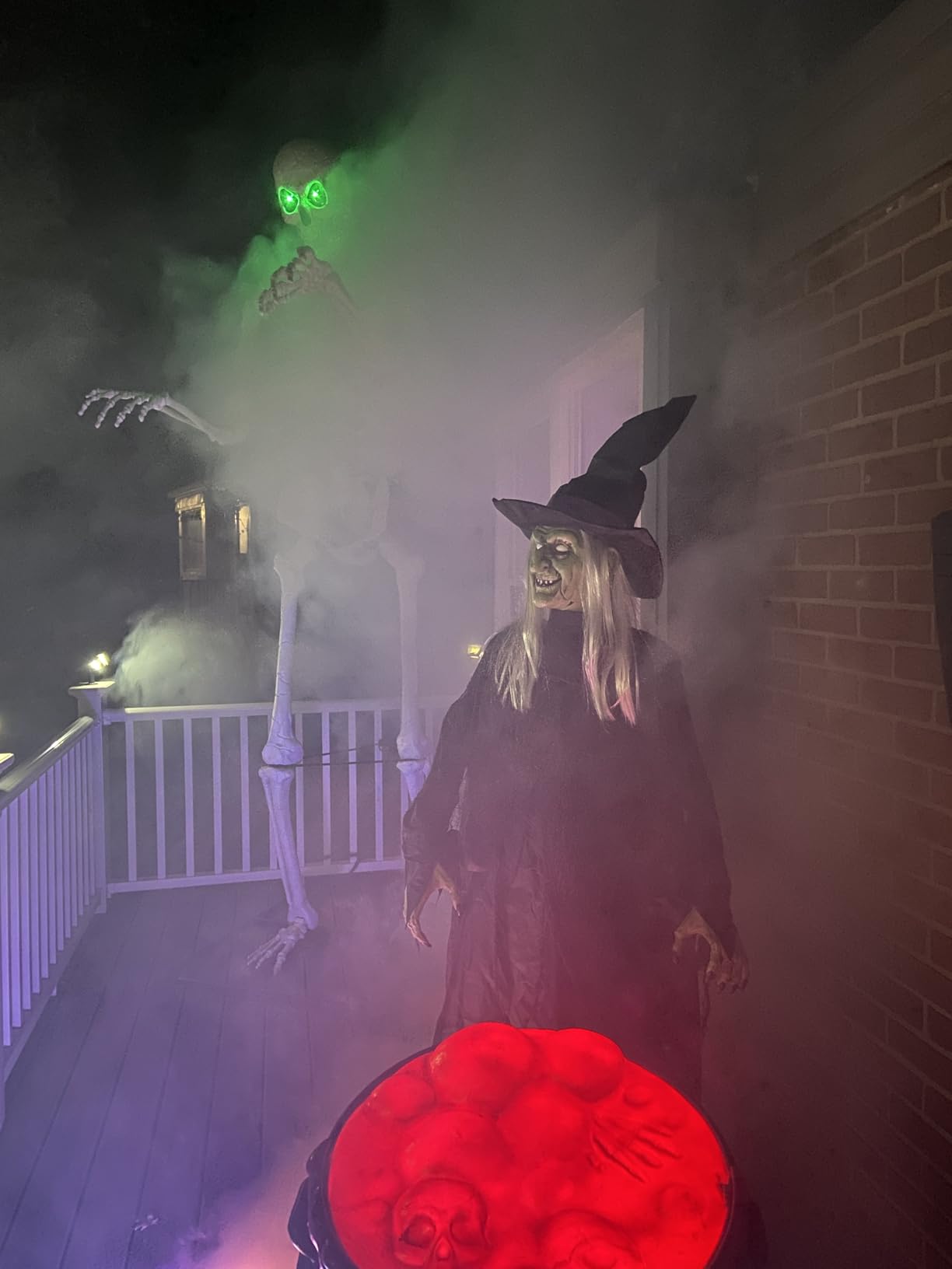 Fog Machine Auto Smoke LURT LED Light 500W Mini Wireless Remote Control Mode Portable for Parties Outdoor Halloween Wedding Stage Effect Indoor Disco and Disinfection 2500CFM Fuse Protection customer photo 1