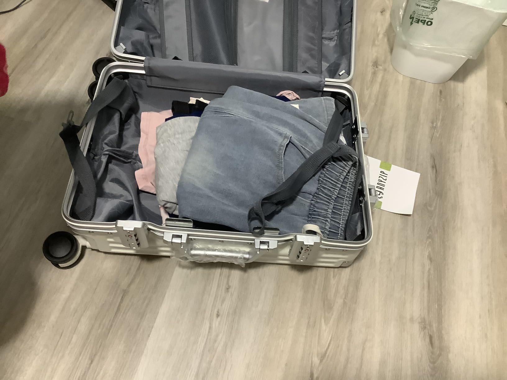 AnyZip Luggage PC+ABS Aluminum Frame Zipperless Checked Luggage Hard Shell Suitcase with TSA Lock Double Spinner Wheels 24 Inch Silver customer photo 2