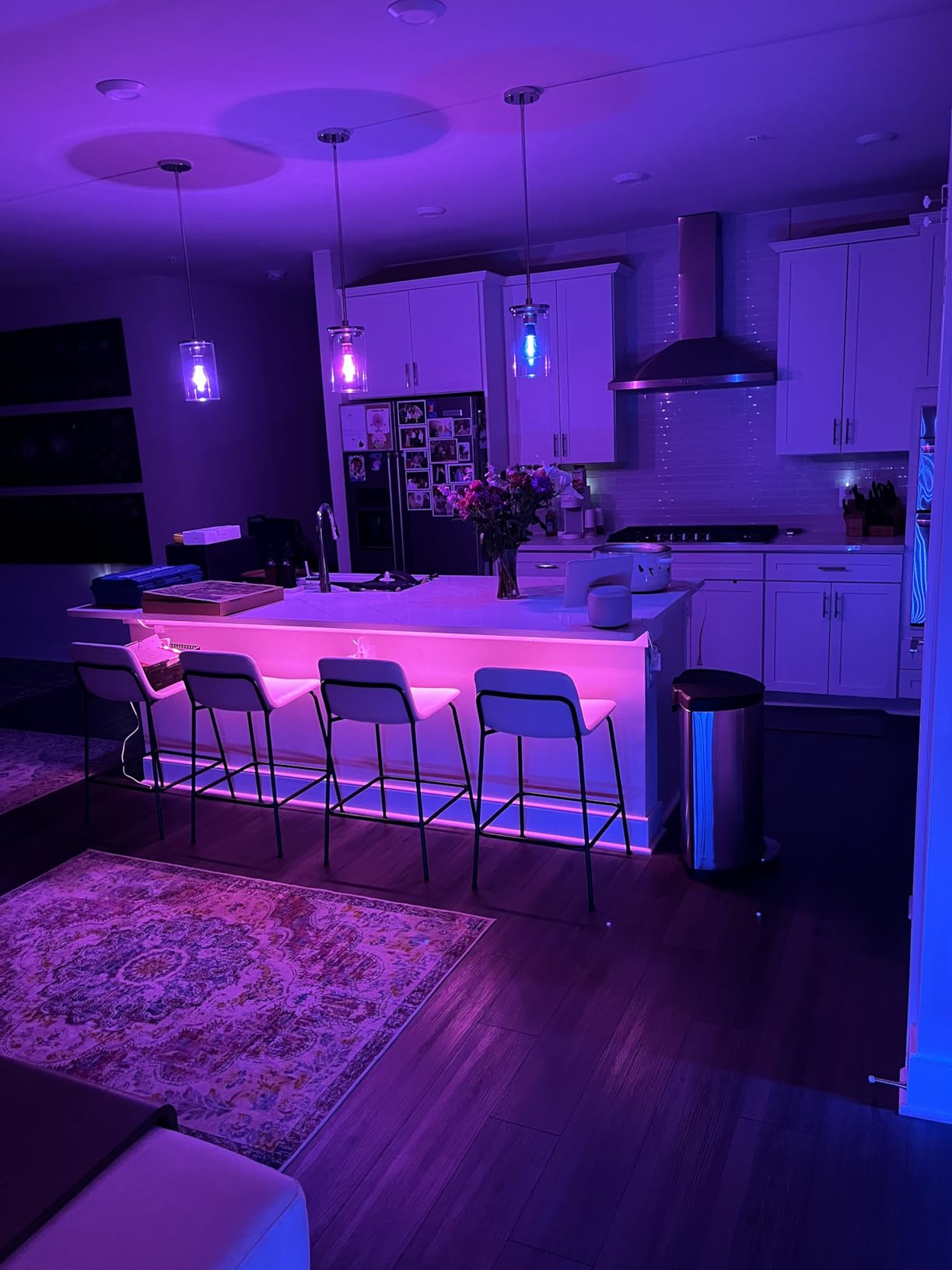 Philips Hue Indoor 16 Ft Smart LED Solo lightstrip Base Kit - 1 Pack - Control with Hue App - Compatible with Alexa, Google Assistant and Apple HomeKit customer photo 2
