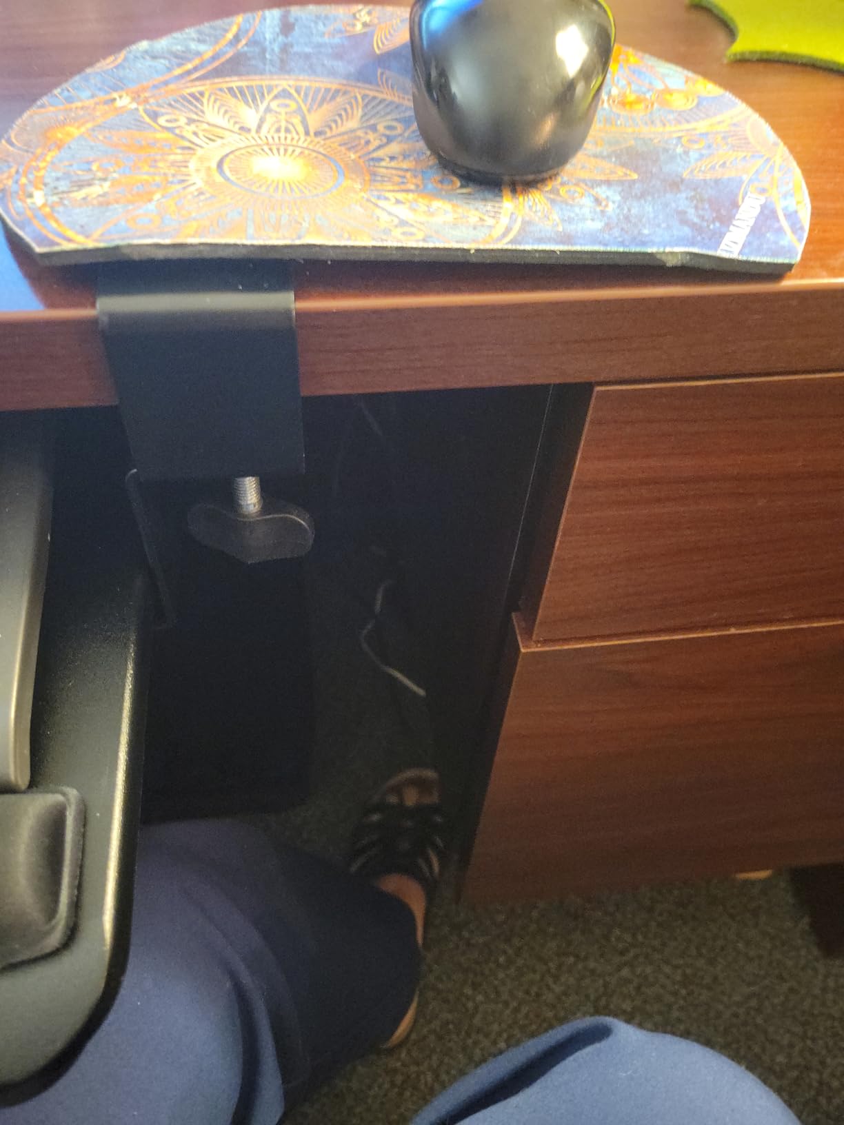 BONTEC Under Desk Keyboard Tray, Pull-Out Keyboard & Mouse Platform customer photo 2