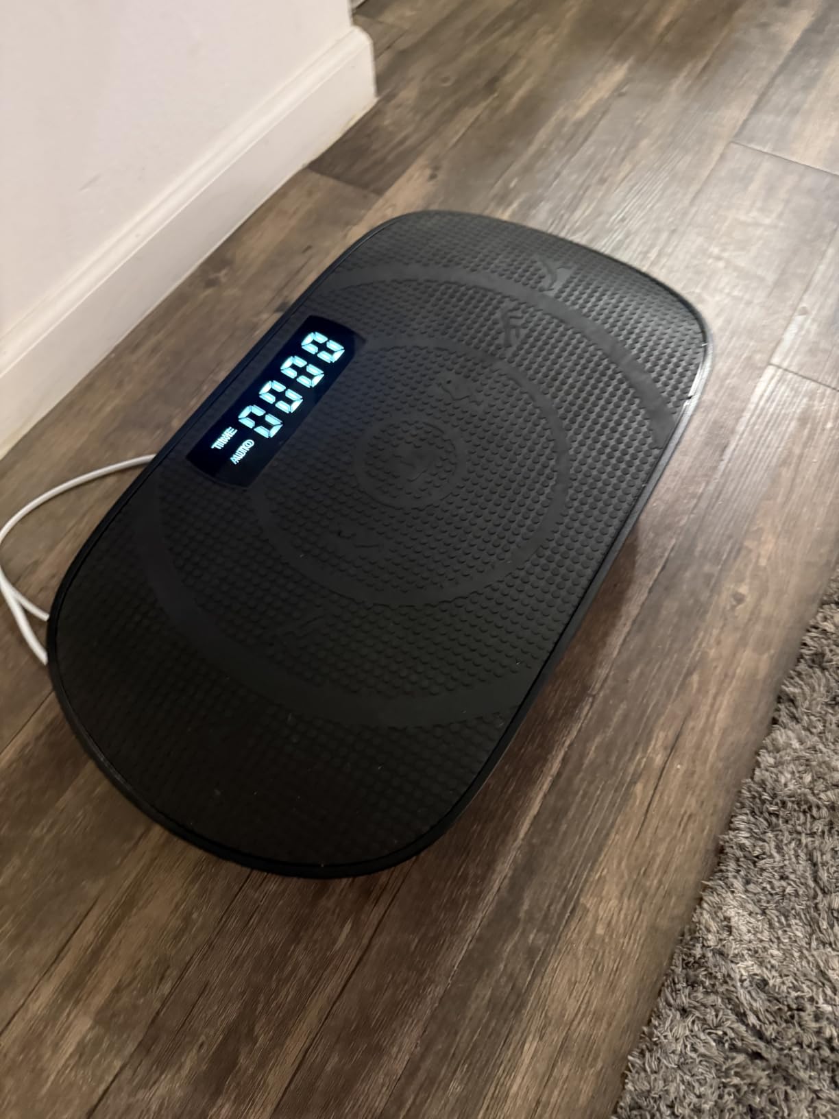 MERACH CV30 Pro Curved Vibration Plate Exercise Machine, Powerful & Quiet | 400lbs Capacity, Bluetooth & Auto ON/OFF for Home Gym customer photo 2