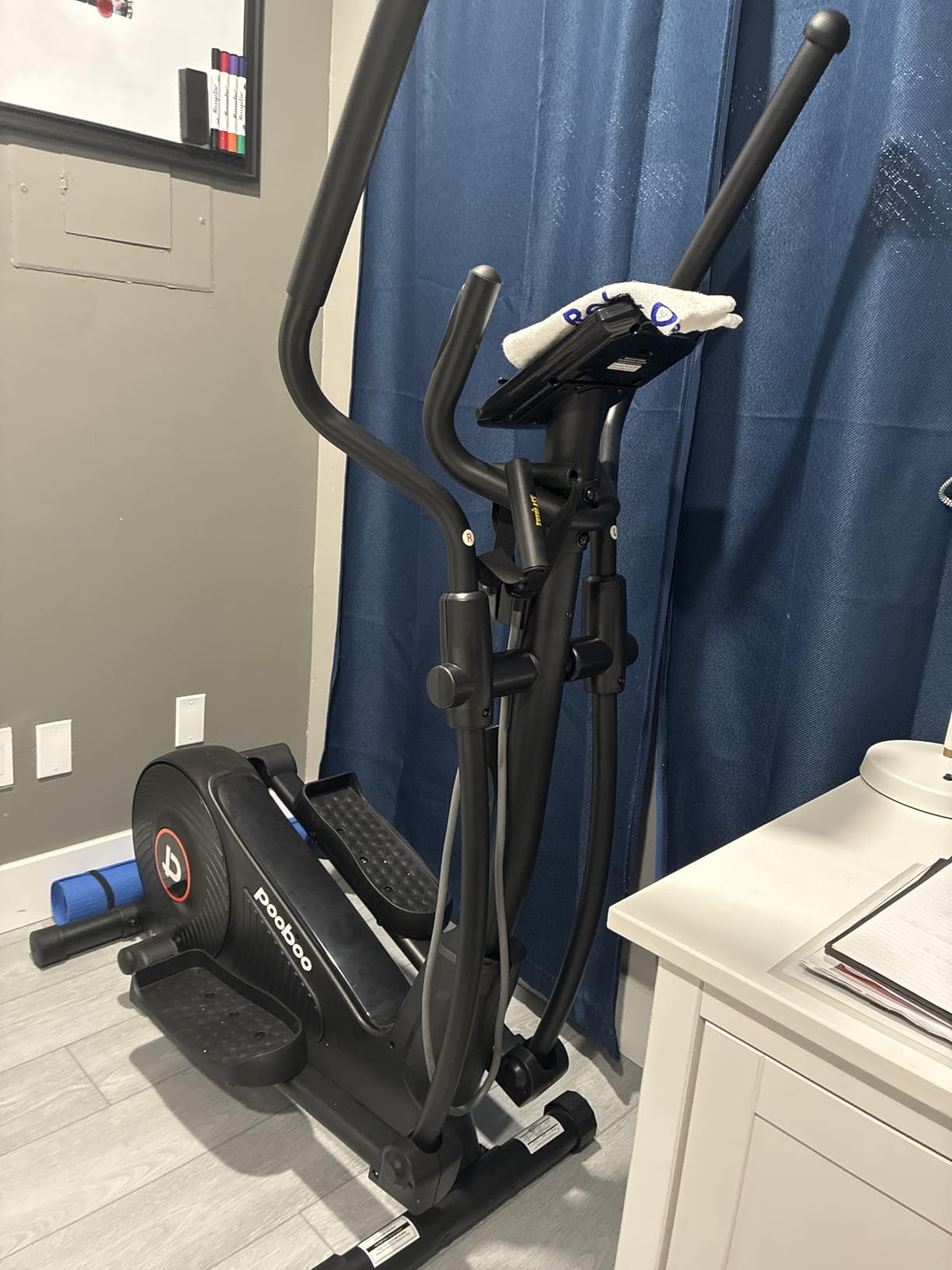 pooboo Elliptical Machine with 16-Level Resistance & Quiet Magnetic Driving System, Elliptical for Home with LCD Monitor & 15.5-17IN Stride, 350LBS Weight Capacity customer photo 1