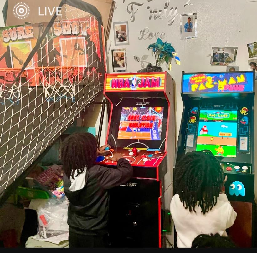Arcade1Up NBA JAM Deluxe 2-Player Home Arcade Machine, Over 5-Foot Cabinet with Online Multiplayer, Light-Up Marquee, and 3 Classic Basketball Games customer photo 1