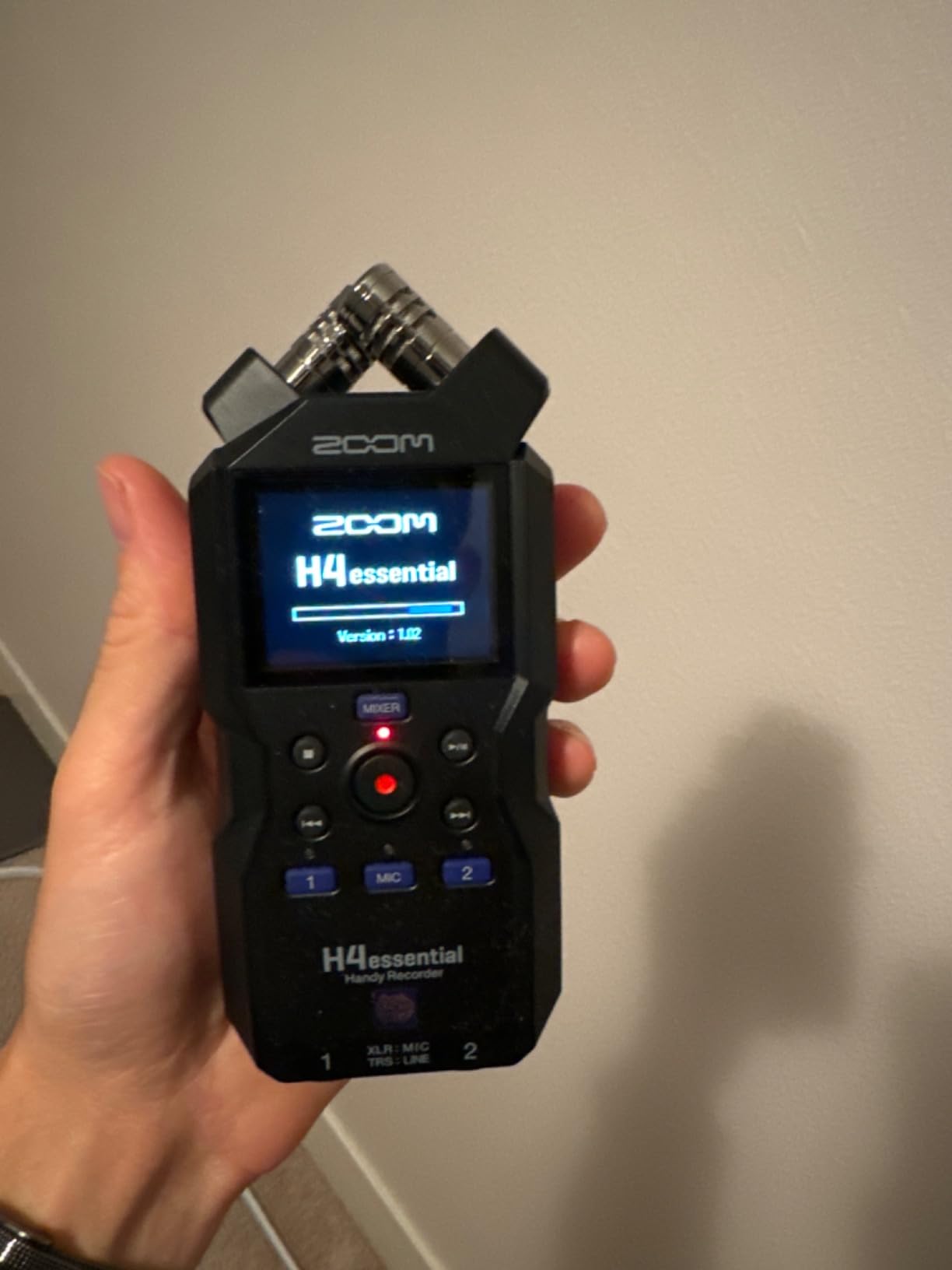 Zoom H4essential 4-Track 32-Bit Float Portable Audio Recorder With Accessibility Option, Stereo Microphones, 2 XLR/TRS Combo Inputs, USB Interface, for Musicians, Podcasters Bundle With Accessories customer photo 1