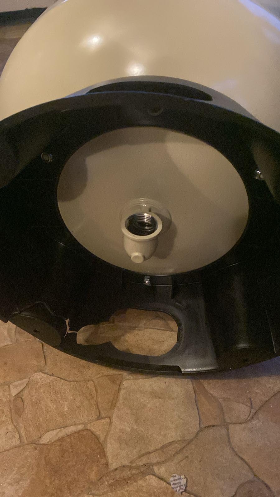 Red Lion RL20A - 20-Gallon Vertical Pre-Charged Pressure Tank with Thermoplastic Base for Well Pumps, 1-Inch FNPT Elbow System Connection, Almond, 604682 customer photo 2