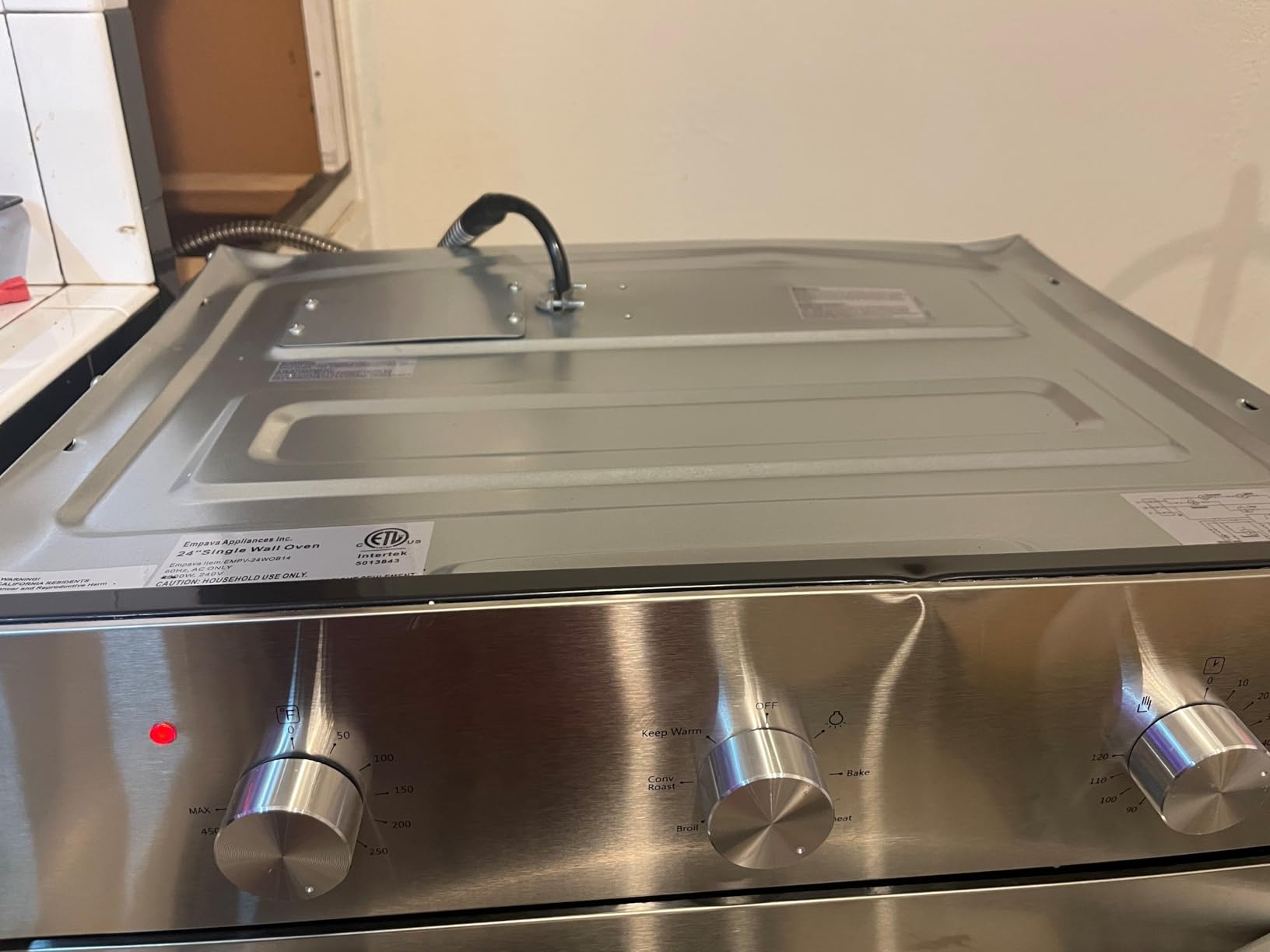 Empava 24 inch Electric Single Wall Oven 6 Cooking Functions | Built-in Convection System with Mechanical Knob Control, Stainless Steel customer photo 2