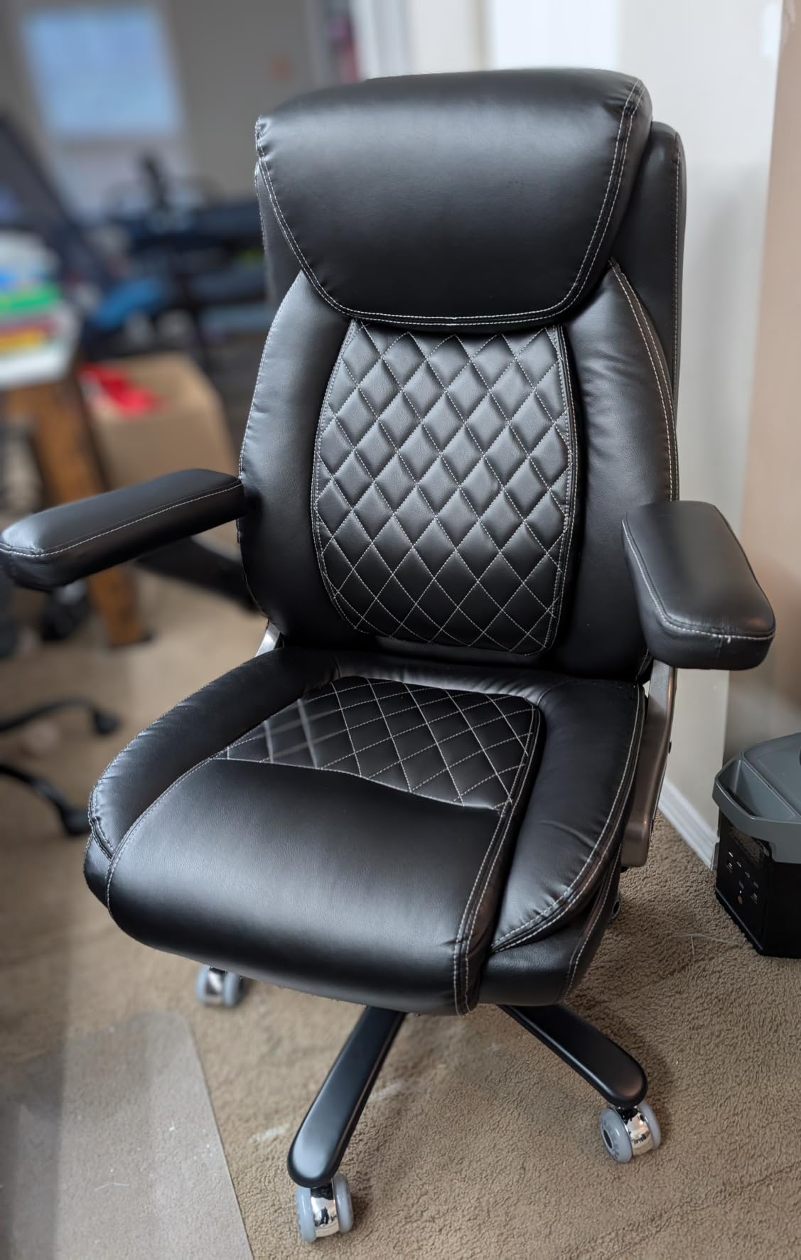 Large Heavy Duty Office Chair with 5D Flip Arms, Comfy Big and Tall Executive Office Desk Chair with Pocket Spring Cushion, High Back Computer Chair with Lumbar Support, Dual Rubber Wheel customer photo 1