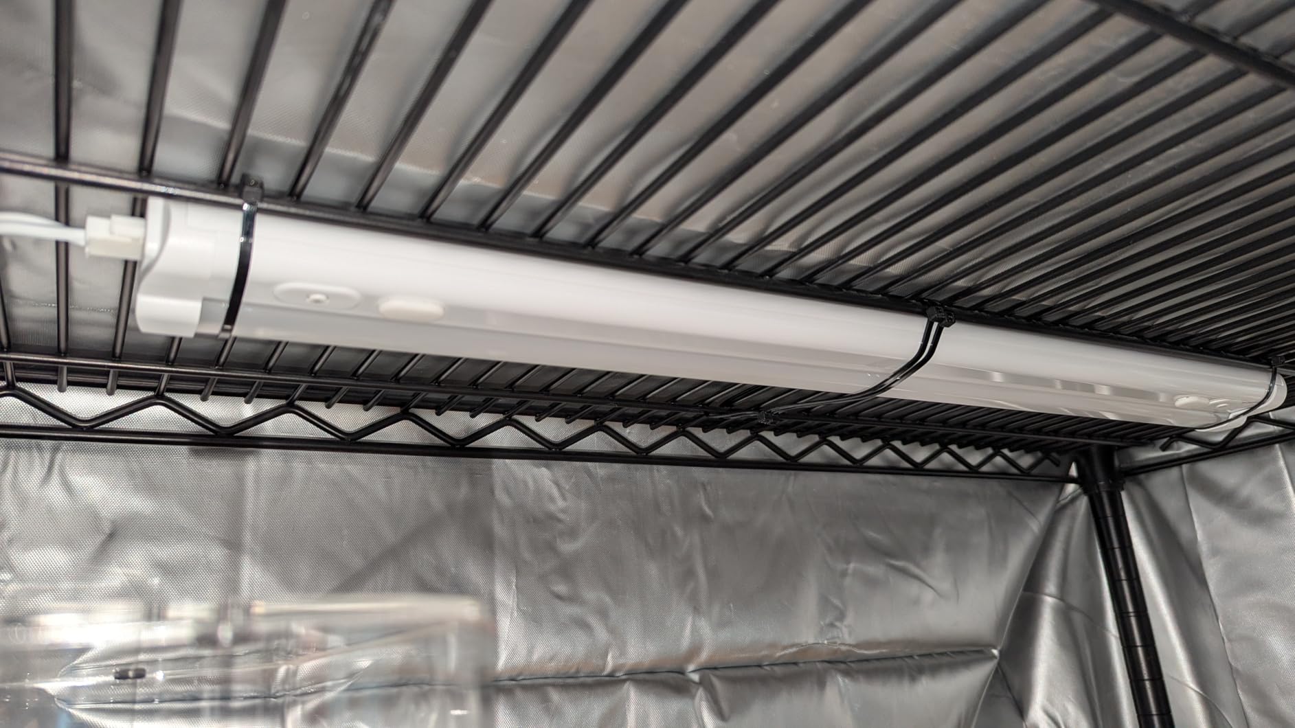 Enbrighten 24 inch Plug-in Under Cabinet Lights, 1561 Lumens, Five White Settings from (2700K-6500K), Full Range Dimmable, One-Touch Sync Control, Linkable Under Counter Lights for Kitchen 82786-T1 customer photo 1