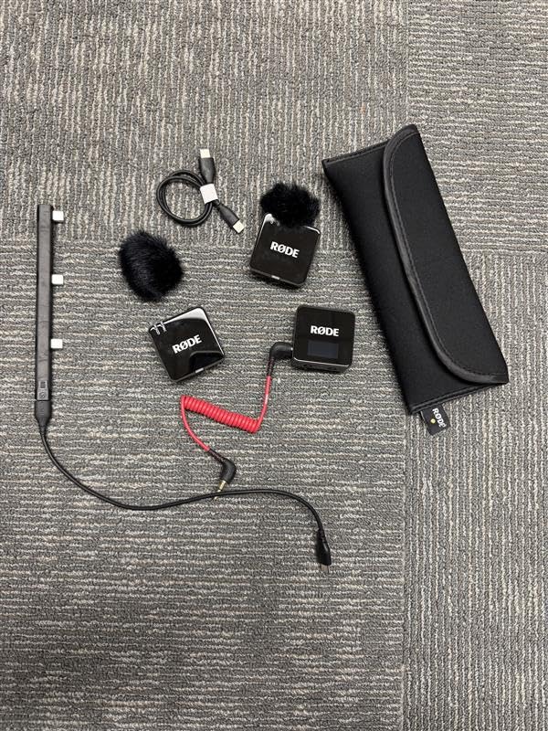 RØDE Wireless GO III (Gen 3) - Compact Wireless Mic - Pristine Audio, 32-bit Float Recording, Automatic Level Control, for Phones, Cameras and Computers customer photo 1