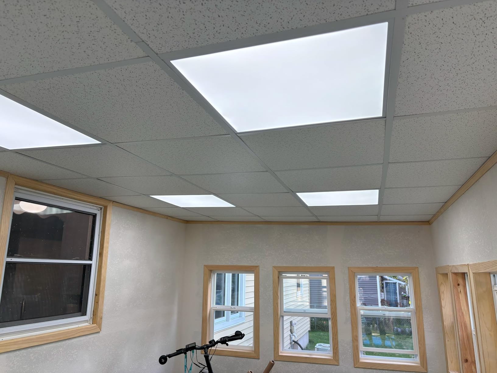 AIKVSXER 8 Pack 2x2 LED Flat Panel Light - Selectable 5 CCT 3000K-6500K & 5 Wattage 30-50W 5500Lm 0-10V Dimmable 2x2 led Drop Ceiling Lights 120-277V customer photo 1