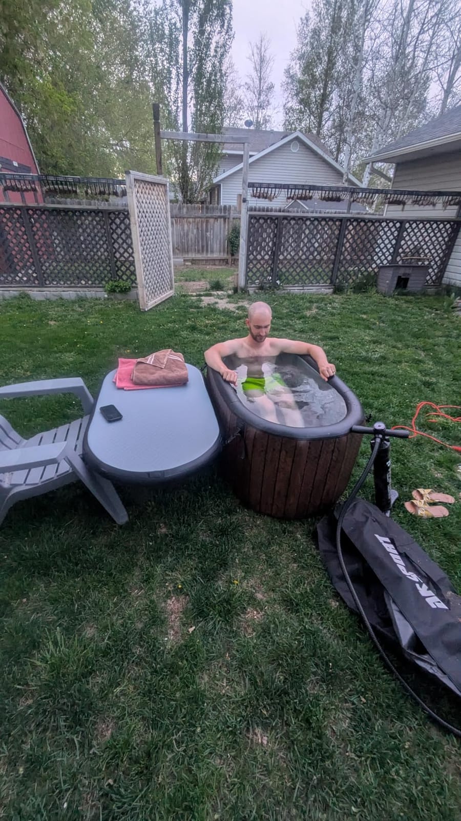 AKSPORT Ice Bath Tub for Athletes, 238 Gallons Inflatable Cold Plunge Tub Compatible with Water Chillers, Icebath for Recovery & Cold Water Therapy, Portable Bathtub for Indoor & Outdoor-Wood customer photo 2