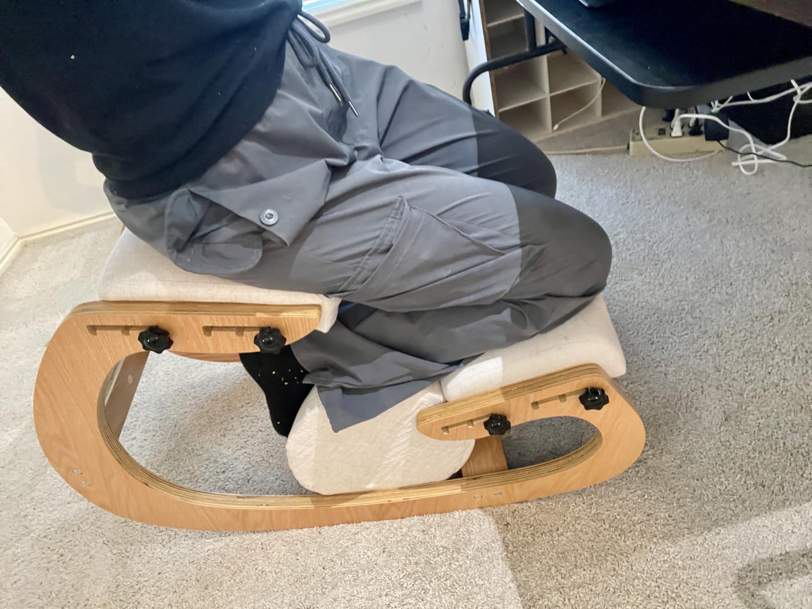 Adjustable Kneeling Chair, Wooden Ergonomic Chair Knee Chair Posture Chair - Improve Your Posture with an Angled Seat for Home,Office (Wood Color+ Pads) customer photo 2