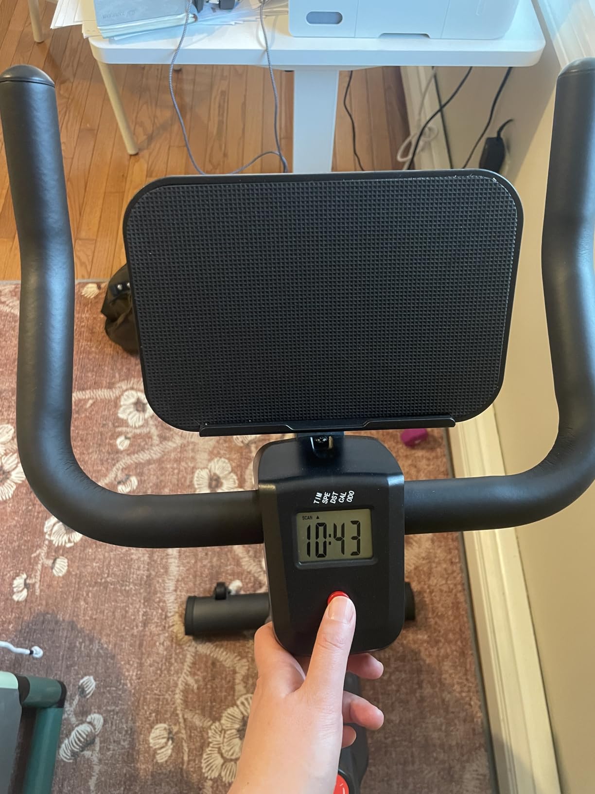 Exercise Bike, CHAOKE Quiet Adjustable Magnetic Resistance Stationary Bike for Home Cardio with App Compatible, 350LB Weight Capacity Indoor Cycling Bike with Comfortable Seat & Digital Display customer photo 1