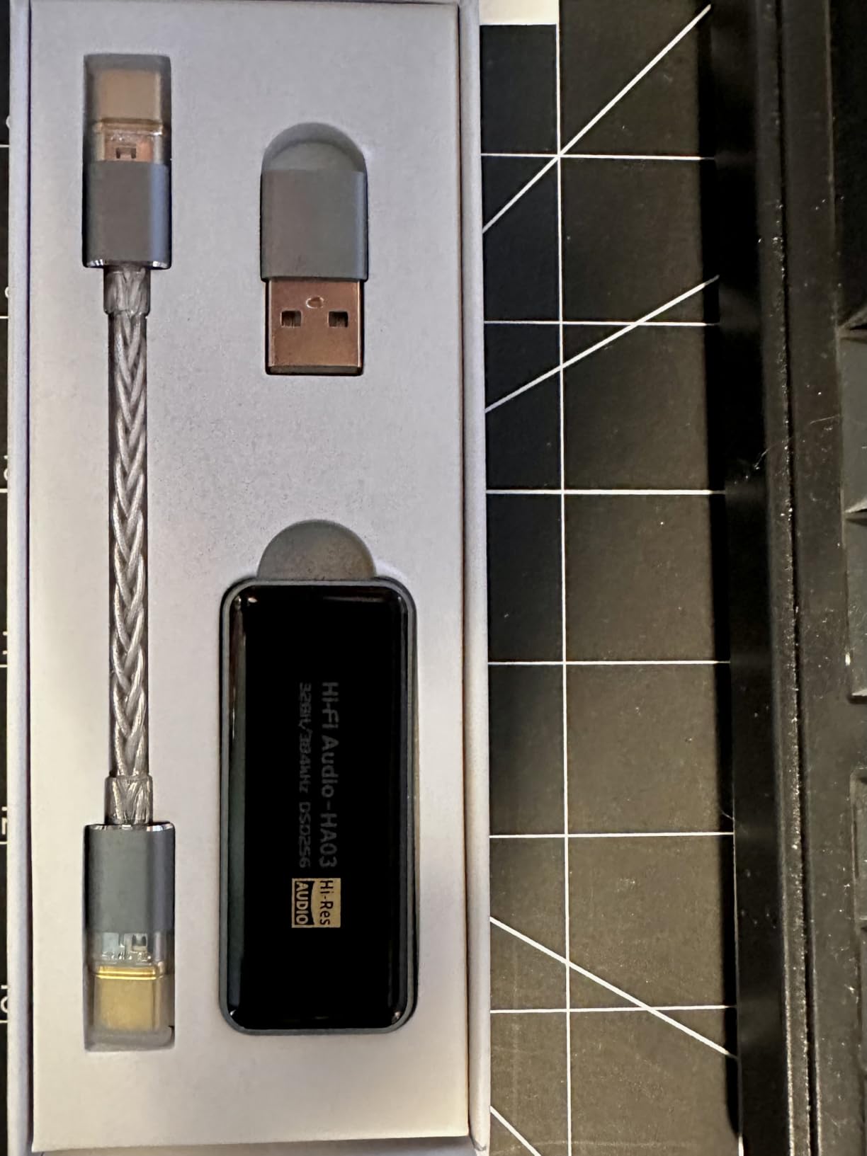 Portable Headphone Amplifier, USB C MINI DAC Amp Dongle 3.5mm & 4.4mm Balanced Outputs, HiFi 32Bit/384kHz DSD256 Dual CS43131 Audio Decoder Audio Adapter for Phones/PC/Laptops/Tablets, Silver customer photo 2