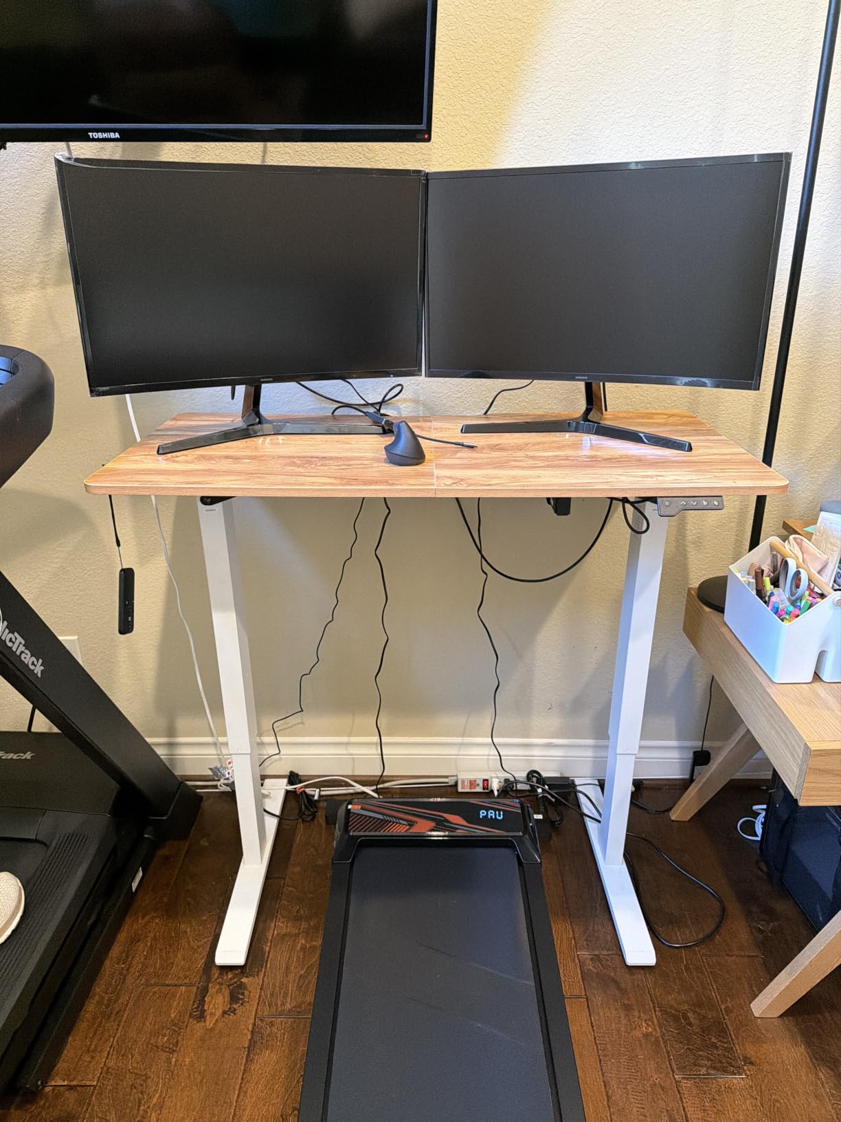 FEZIBO Standing Desk, 48 × 24 Inches Electric Height Adjustable, Sit and Stand Up, Computer Office Desk with Splice Board, White Frame/Maple TOP customer photo 2