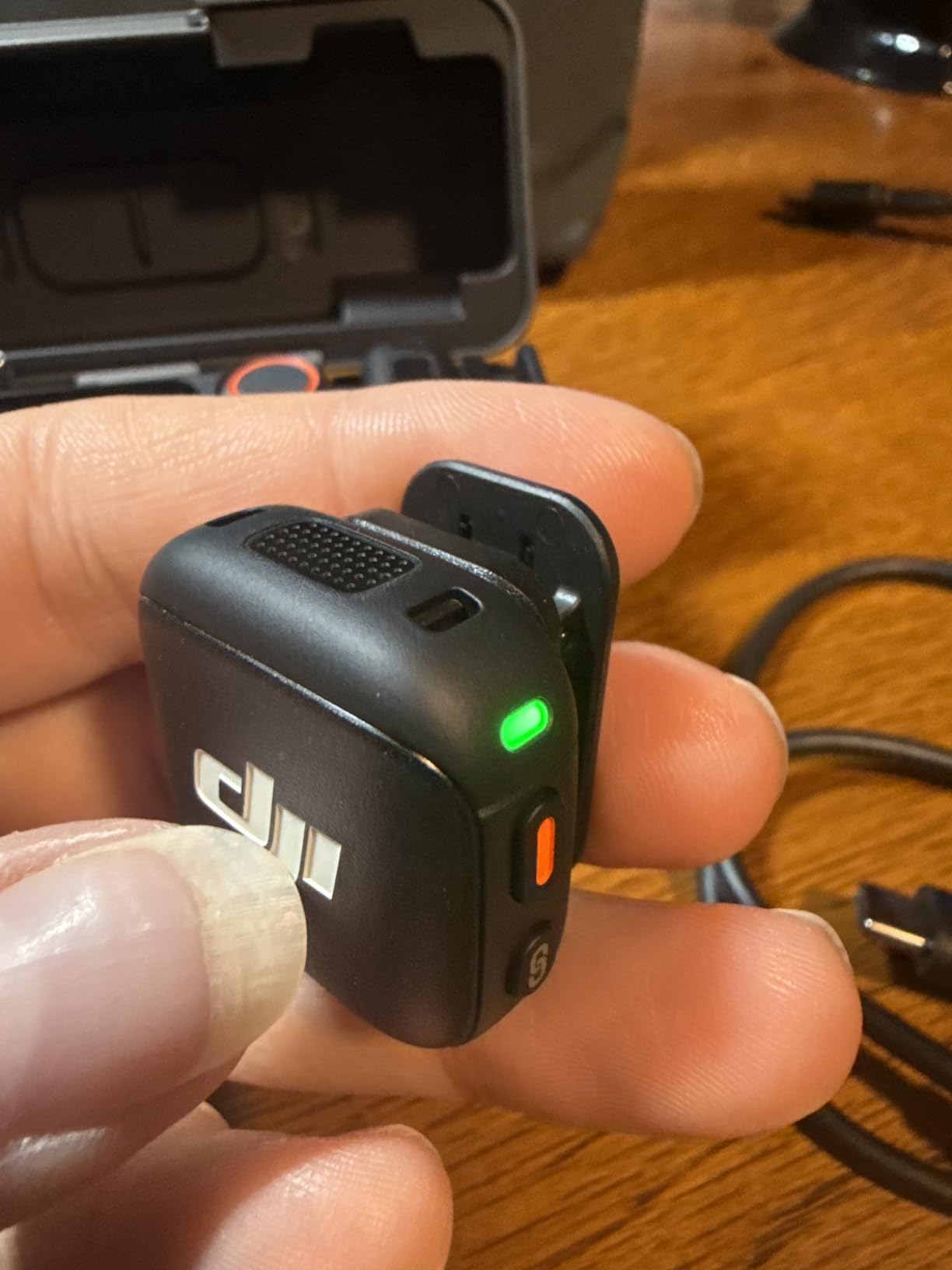 DJI Mic 3 (2 TX + 1 RX + Charging Case), Wireless Microphone for iPhone/Camera/Android customer photo 2