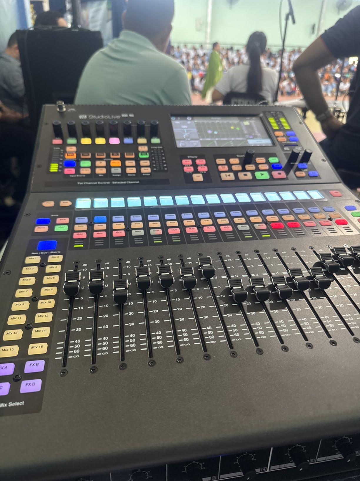 PreSonus StudioLive Series III SE 16 Digital Console Mixer with Fender Studio Pro customer photo 1
