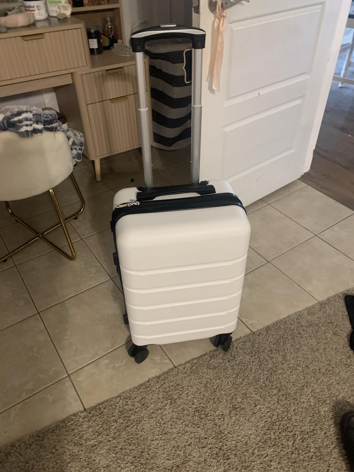 Sweetcrispy 21 Inch Carry On Luggage, Suitcase with Spinner Wheels | Expandable, ABS Hard Shell, Lightweight, TSA Lock, Business Trips, Short Vacations, Charcoal Black customer photo 1
