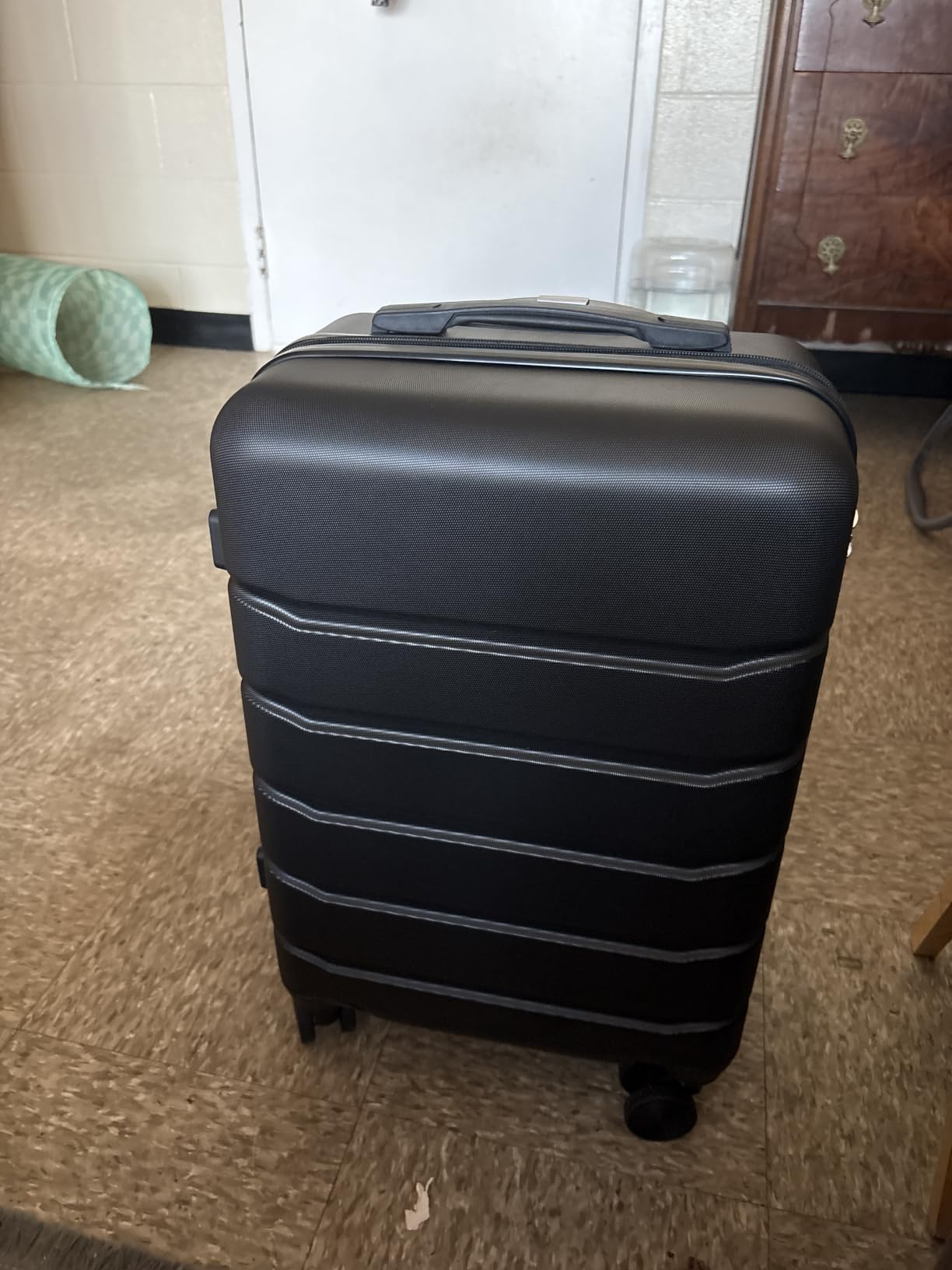 Sweetcrispy 21 Inch Carry On Luggage, Suitcase with Spinner Wheels | Expandable, ABS Hard Shell, Lightweight, TSA Lock, Business Trips, Short Vacations, Charcoal Black customer photo 2