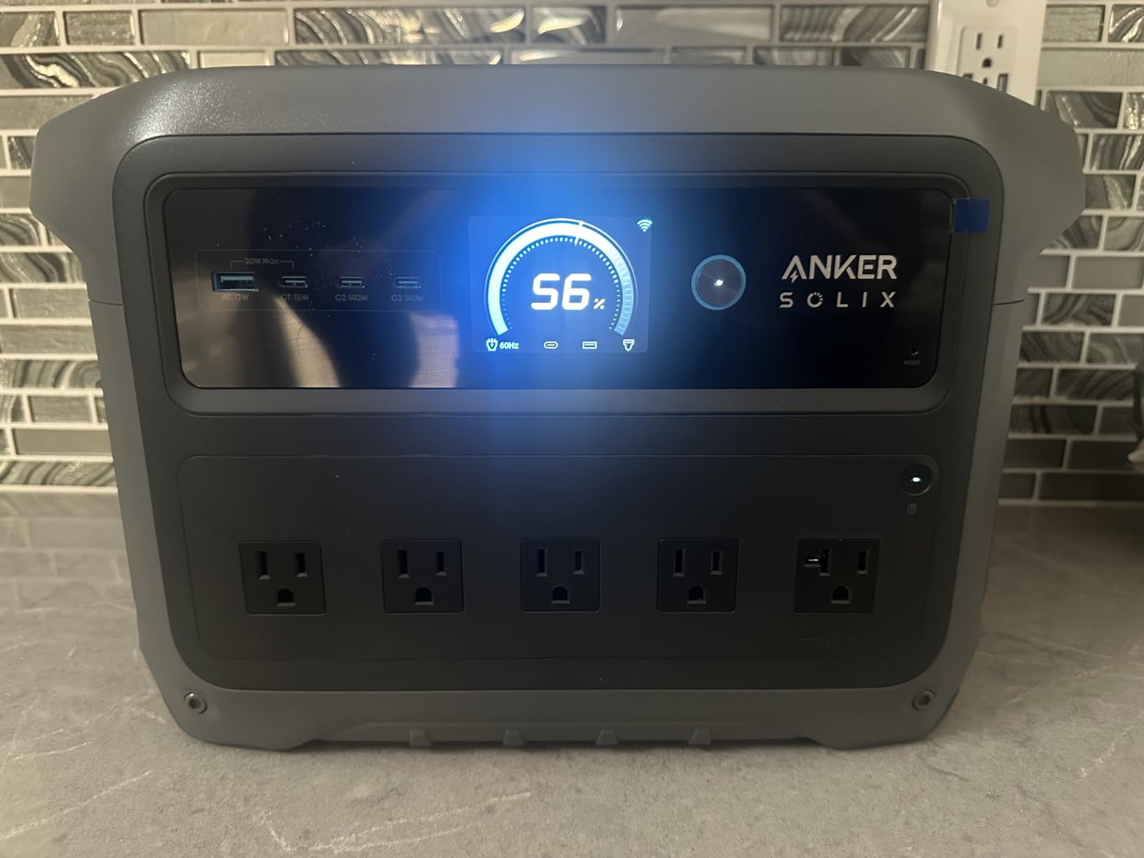 Anker SOLIX C1000 Gen 2 Portable Power Station, 1024Wh, 2000W, LiFePO4 Battery, Full Charge in 49 Min, Solar Generator for Camping Outdoor Emergency customer photo 2