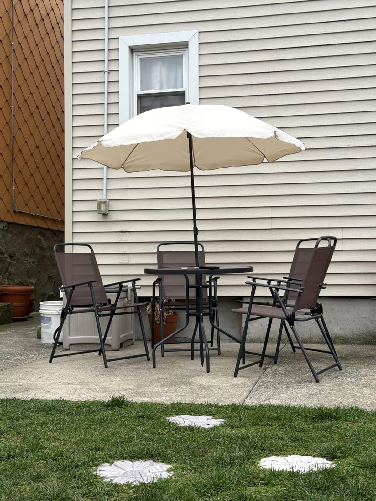 Vongrasig 6 Pieces Folding Patio Dining Set, All Weather Small Metal Outdoor Table and Chairs Set, Patio Furniture Set w/Umbrella, Glass Table & 4 Folding Chairs for Garden, Lawn, Backyard, Brown customer photo 1