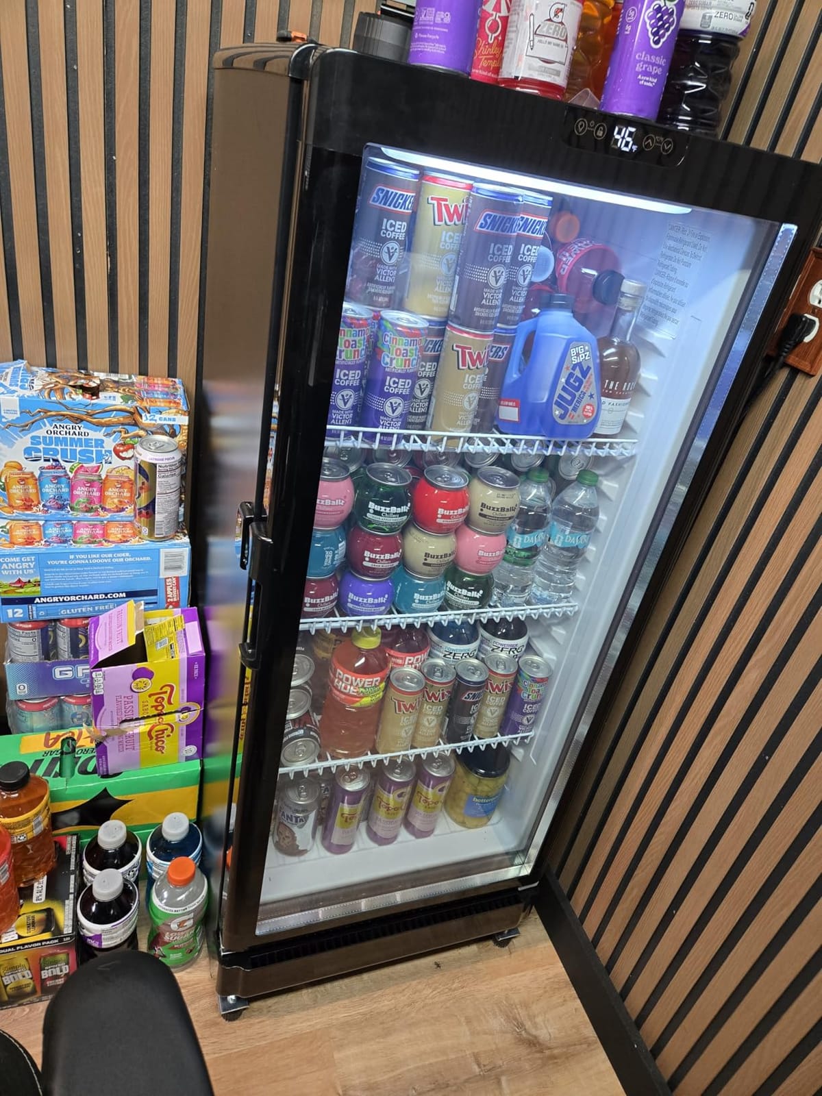 7 Cu.Ft Commercial Refrigerators, Display Fridge with Locking, Key & LED, Outdoor Beverage Refrigerator with Double-Tempered Glass Door, Beverage Cooler for Bar, Office, Restaurant customer photo 1