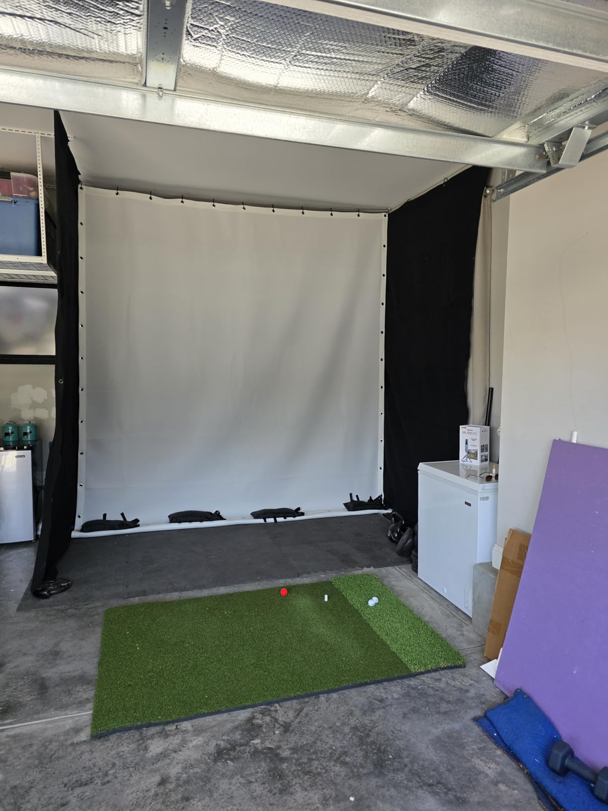 Golf Simulator Impact Screen, 3D Air Mesh Impact Screen for Golf Training Indoor/Outdoor, HD Projector Screen for Home Hitting Practice with Grommet Holes & Bungee Cords customer photo 1
