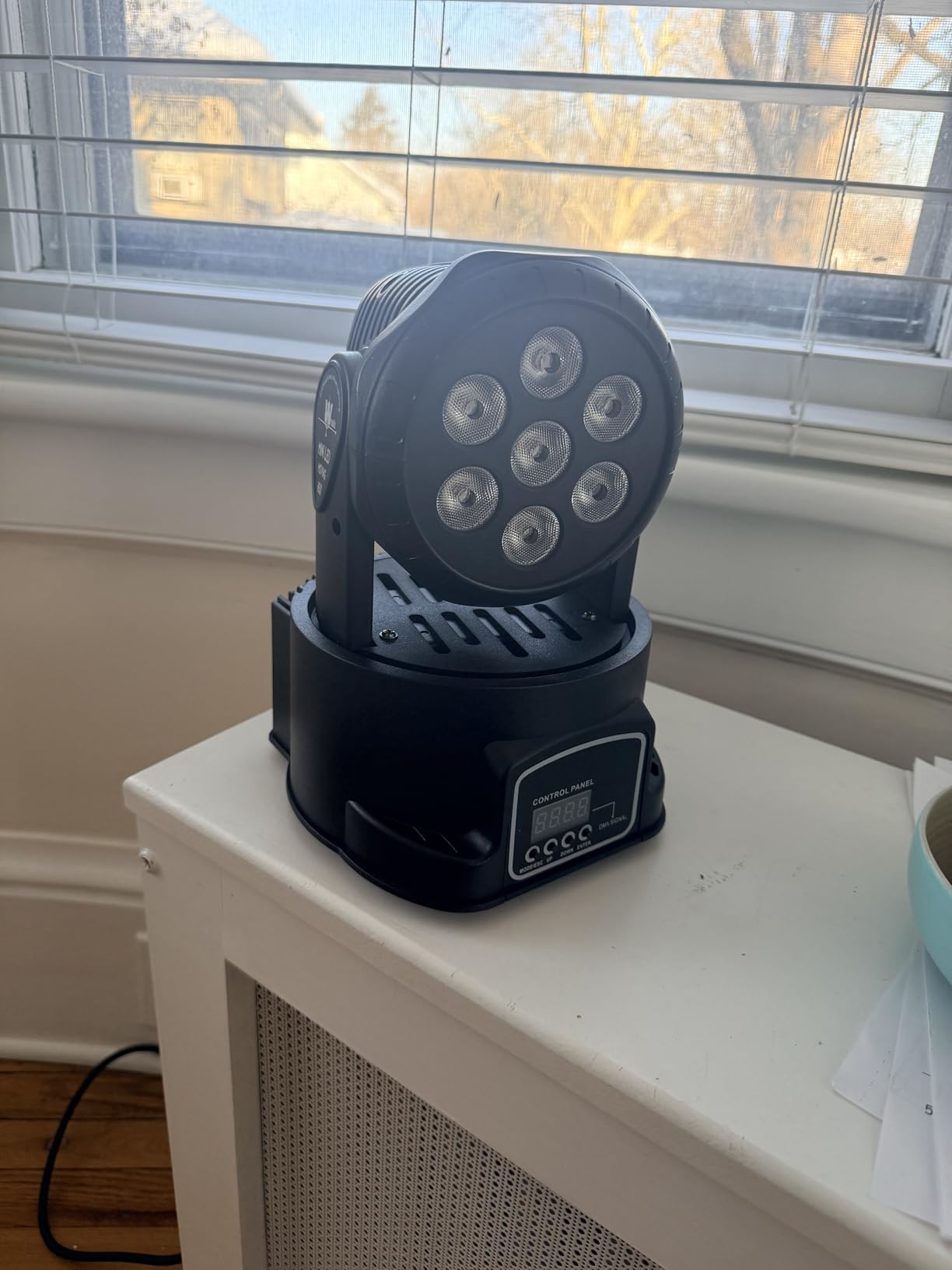 MINGJIE Moving Head Wash Light, 7x10W LED DMX DJ Stage Light | 12 Colors, Sound Activated, 540° Pan & 180° Tilt, Wash Effect Lighting for Weddings, Clubs, Concerts, Bars and Events customer photo 1