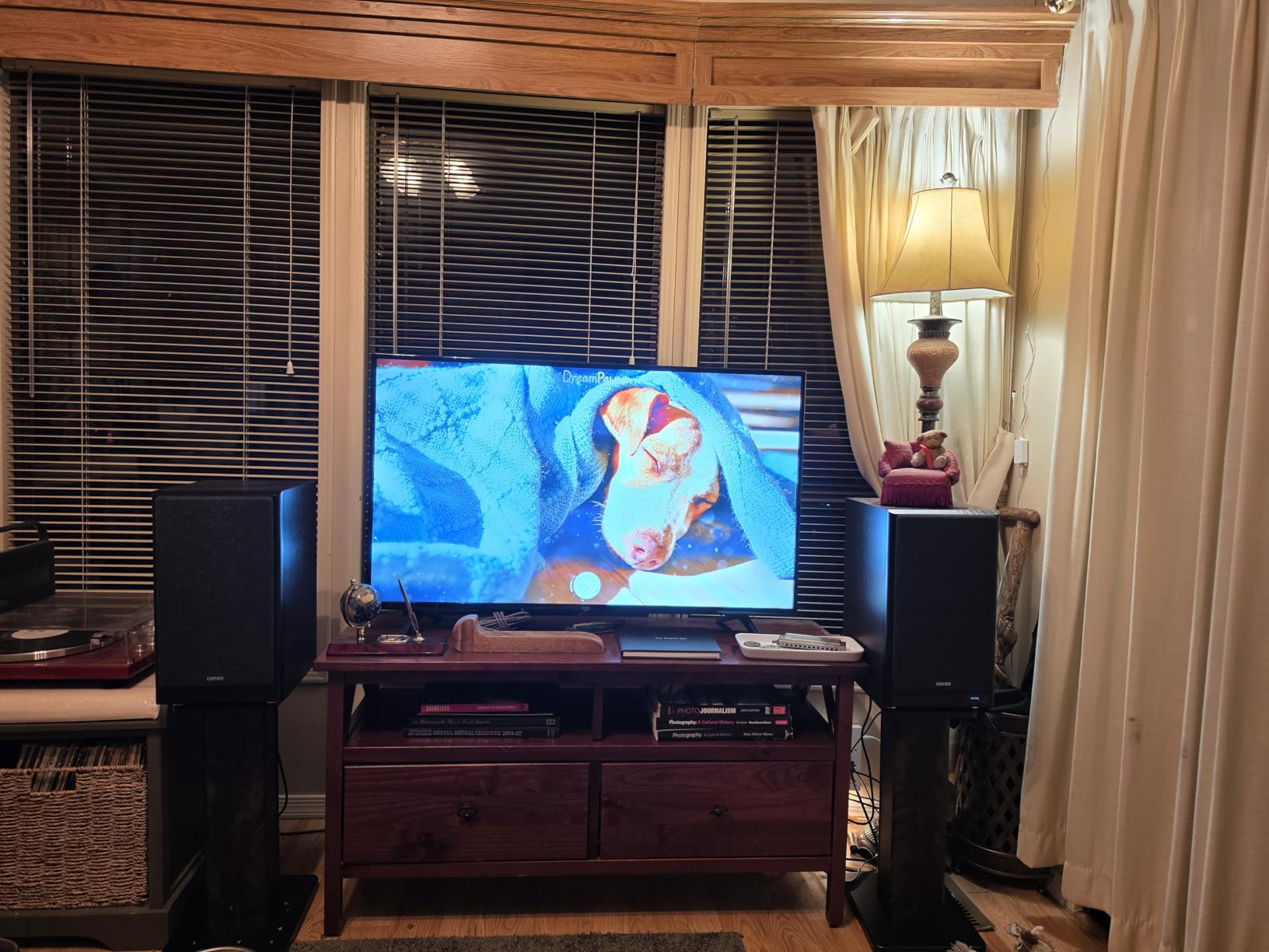 Edifier R2750DB MKII Powered Bookshelf Speakers, 144W 3-Way Active Studio Monitor with Sub Out, Hi-Res Audio, Bluetooth 6.0 with LDAC, HDMI/Optical/Coaxial for Turntable, PC, Home Audio - Black customer photo 1