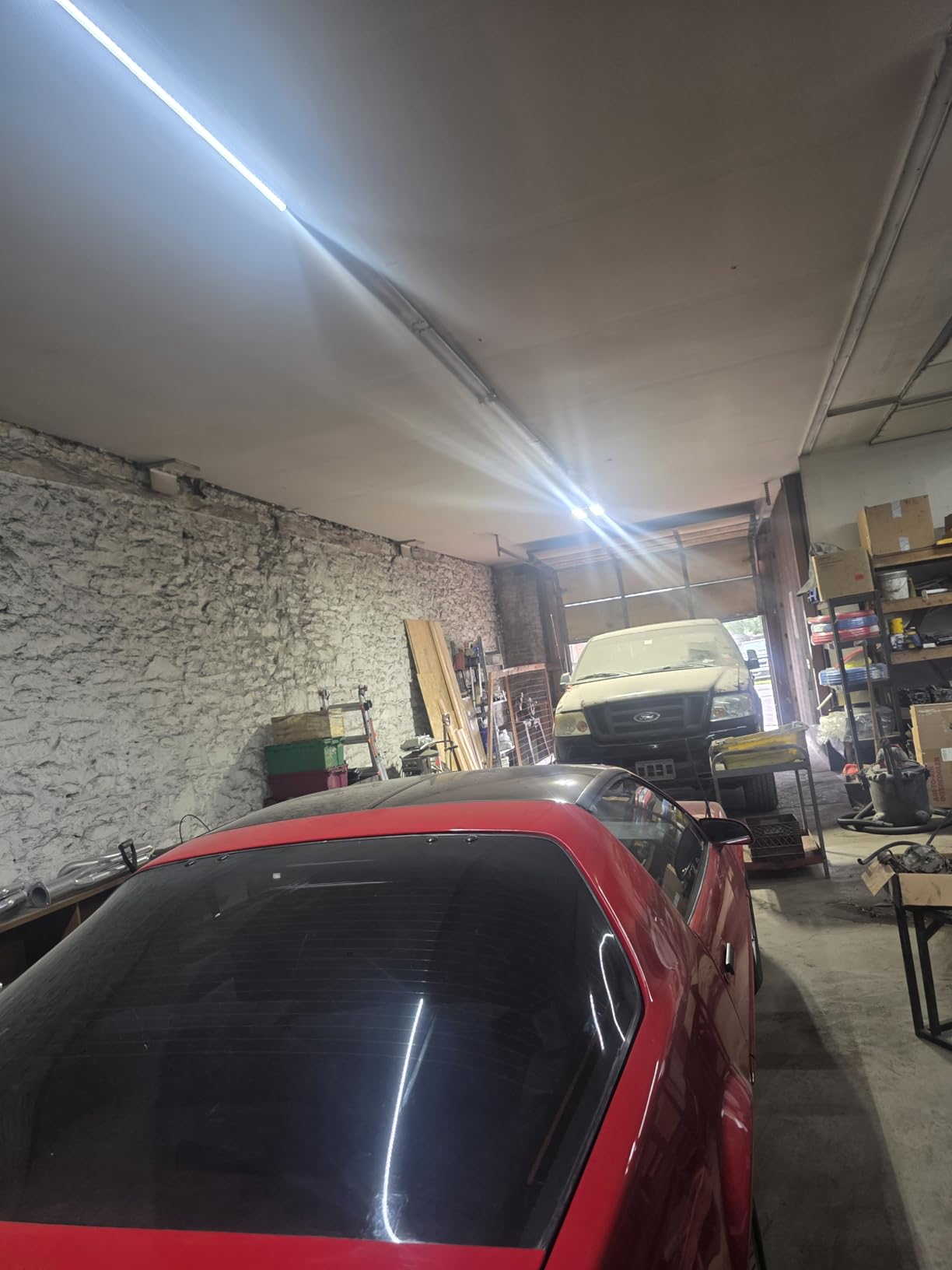 HYPERLITE 210W LED Linear High Bay Light: 0-10V Dimmable 33600LM 5000K Shop Lights AC120-277V - 2FT Linear Light for Warehouse Workshop Garage UL Listed 4Packs customer photo 2