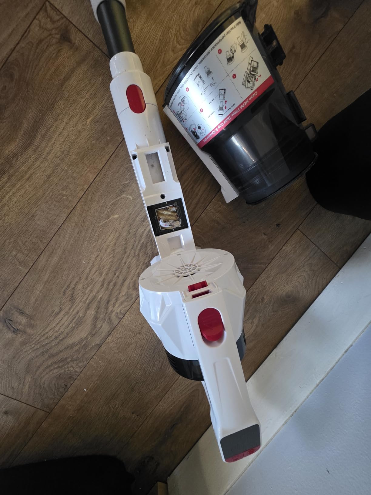 Tikom V750 Cordless Vacuum Cleaner for Home, 45000Pa/500W Stick Vacuum with LED Display, Charging Wall Dock, Anti-Tangle, Lightweight Handheld Vacuum for Pet Hair, Hard Floor, Carpet, White customer photo 1
