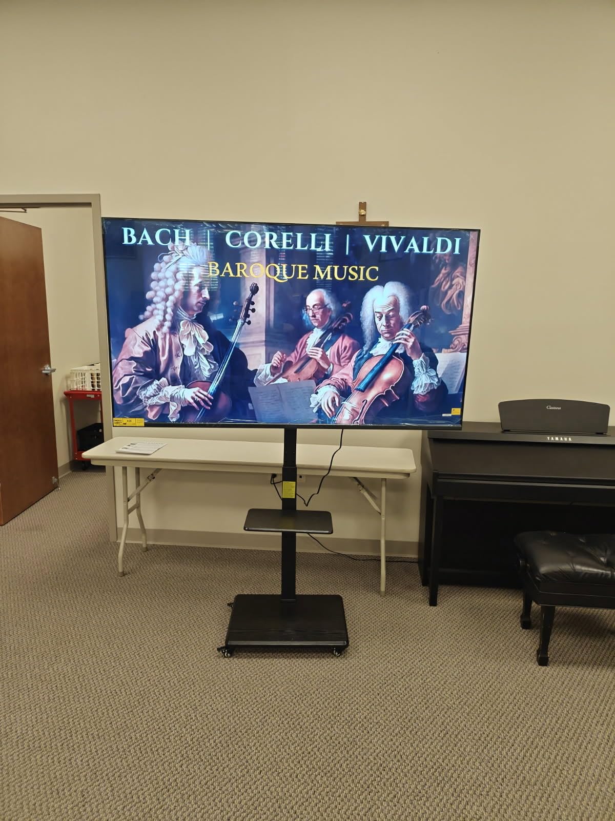 Perlegear Rolling TV Stand for 30-75 Inch, Mobile TV Cart Holds up to 110 lbs, Tilt & Height Adjustable Portable TV Stand on Wheels for Bedroom with Shelf, Outdoor TV Stand Max VESA 600x400mm PGTVMC27 customer photo 2