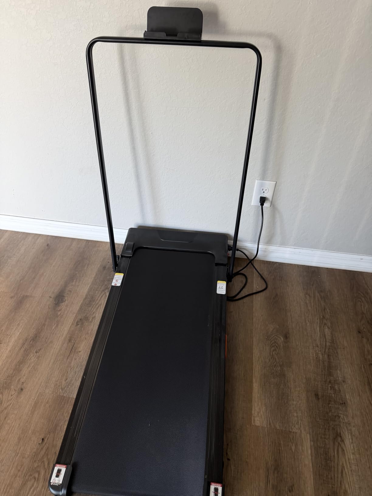 UMAY Fitness 20% Treadmill with Auto Incline, Running Foldable Treadmills | for Home Auto Folding with Pulse Sensors, 400 LBS Capacity, 4.0HP Quiet Brushless, Max 8.0 MPH customer photo 1