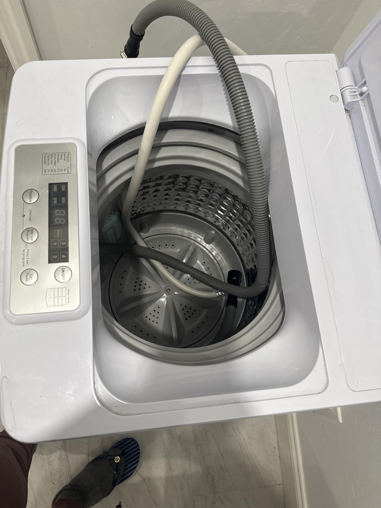 VCJ 17Lbs Portable Washing Machine, Full-Automatic Top Load Washer with 10 Wash Cycles, 3 Water Levels & LED Display, Compact Electric Laundry Washer for Apartment, Dorms, RVs and Camping customer photo 2